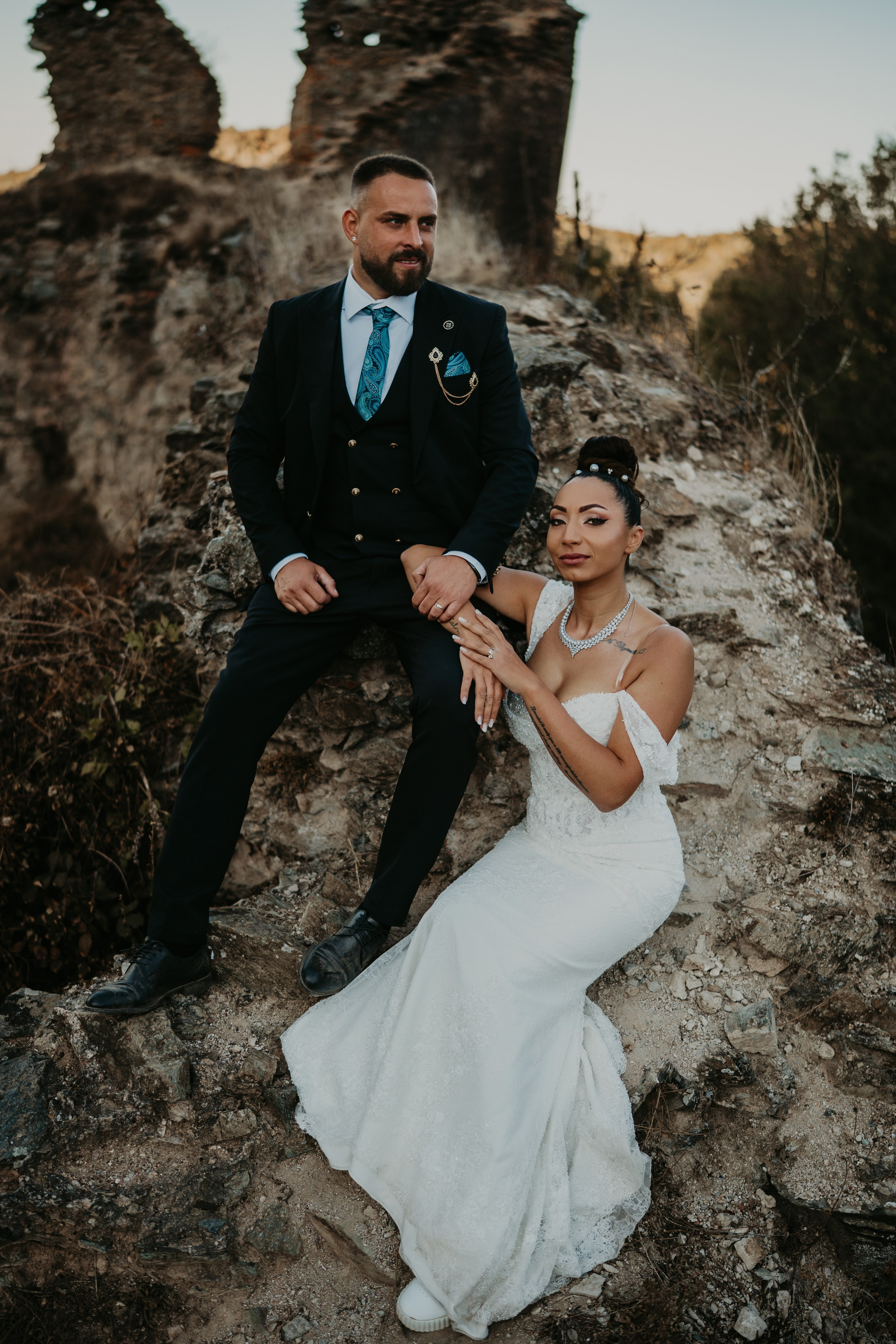 Trash the Dress / Cetatea Colt. Foto / Video nunta Deva, Hunedoara