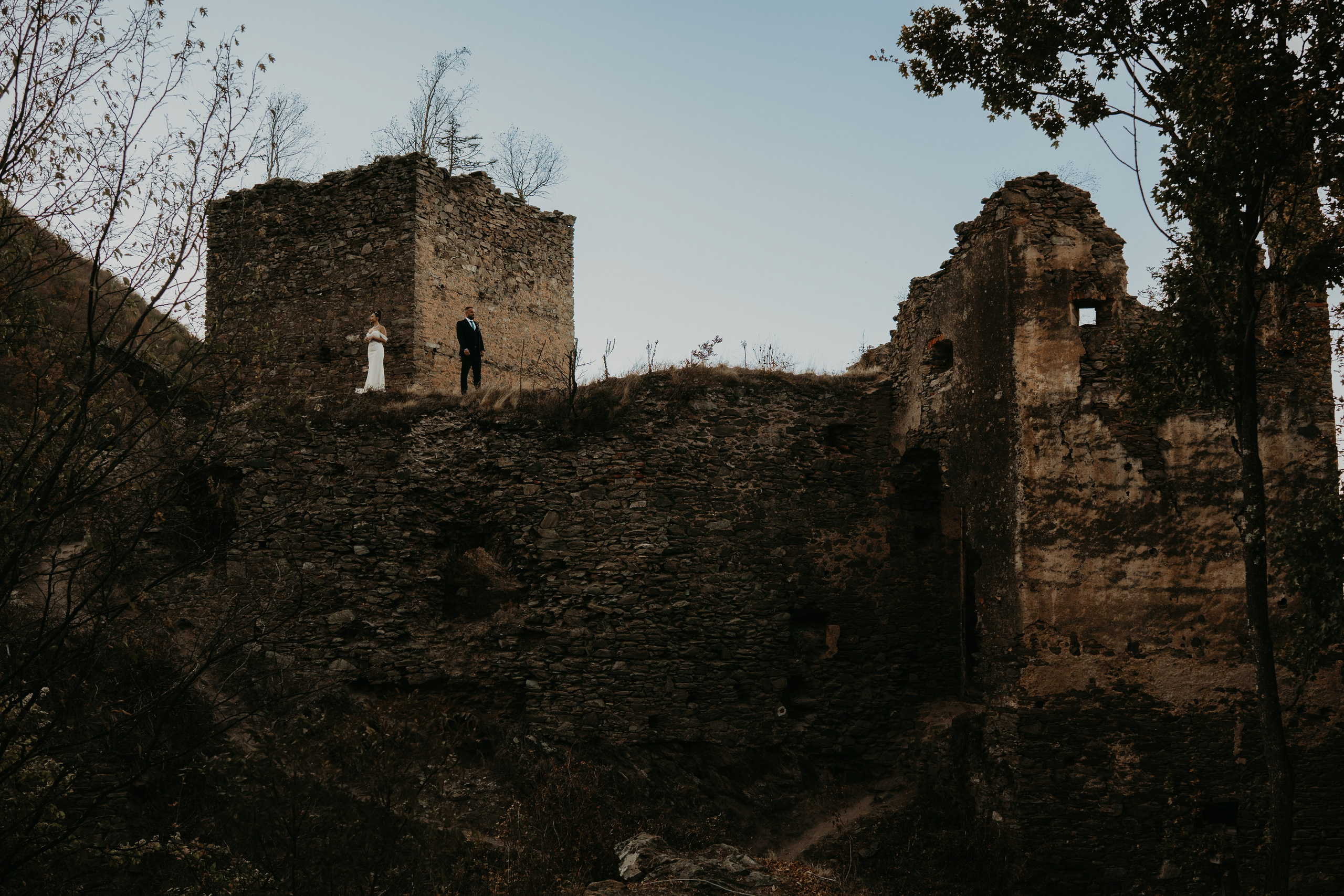 Trash the Dress / Cetatea Colt. Foto / Video nunta Deva, Hunedoara