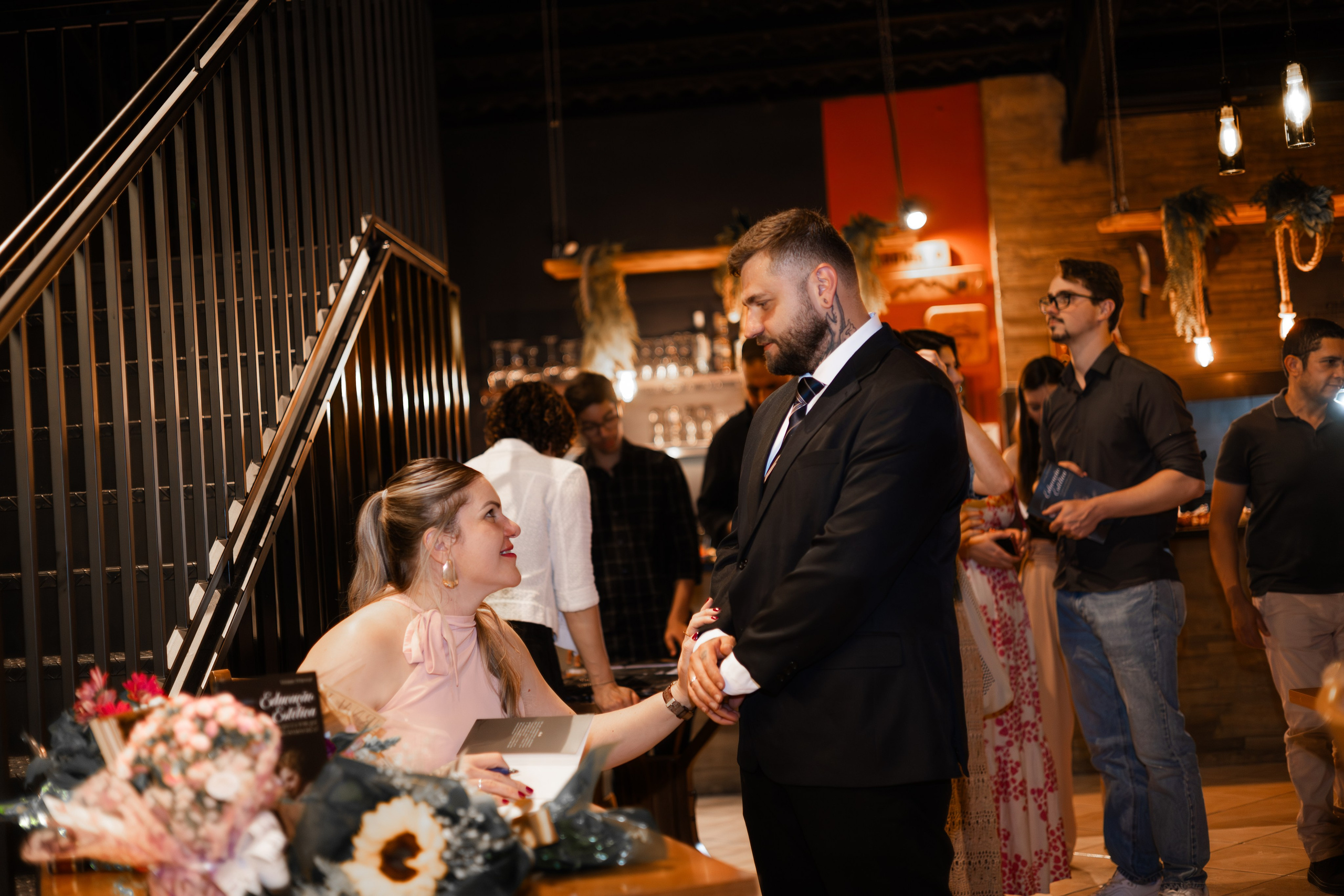 Lançamento de Livro Vivi Princival