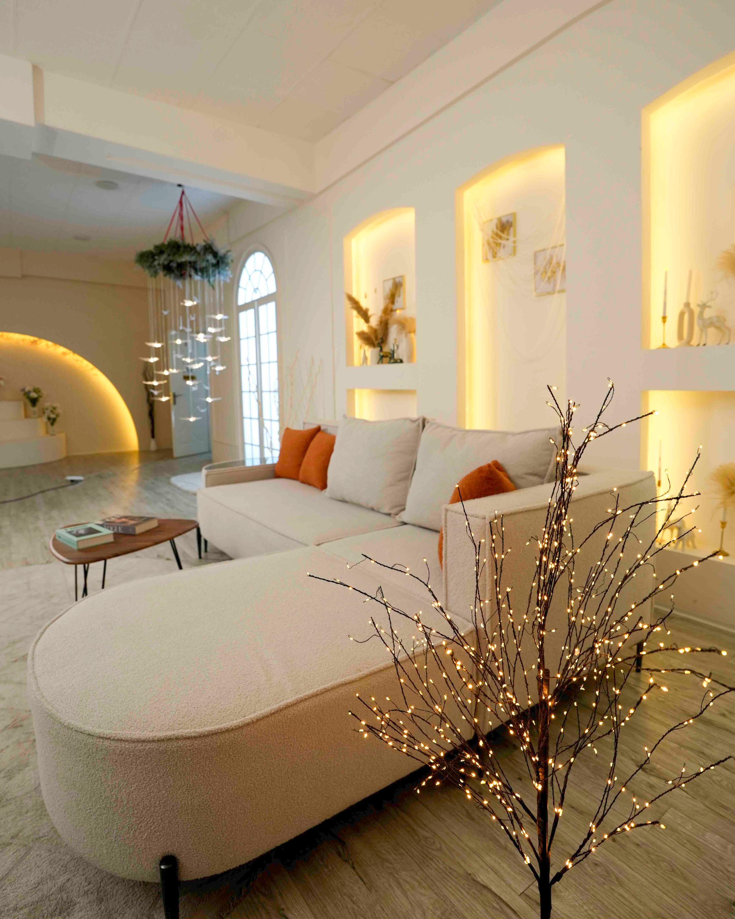 Зал «Эстет» — (ул.Мукими, 1А). 2astudio.uz