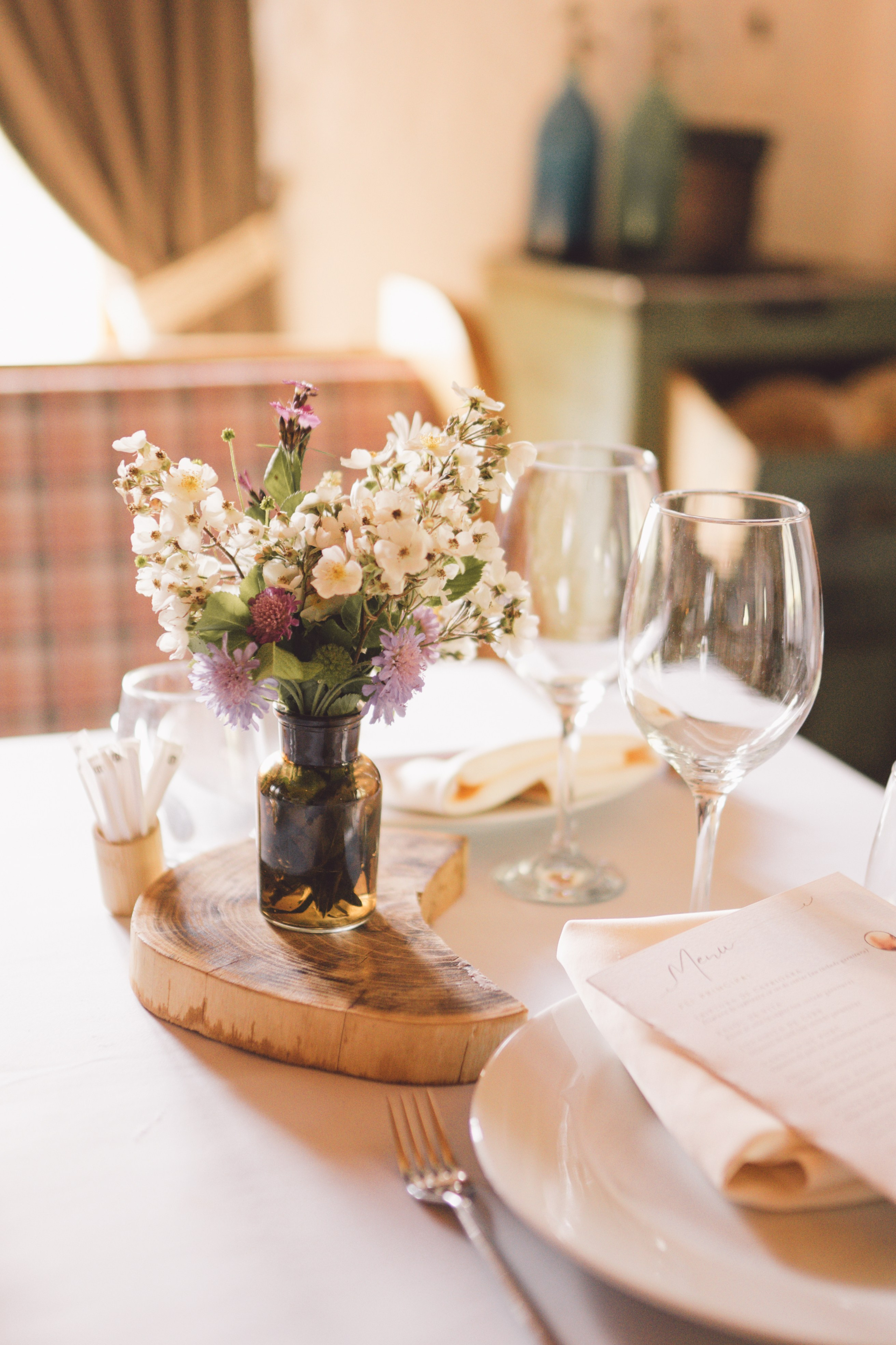 Fotografie de Eveniment Brașov: Povești Vizuale | Mădălina Beda. Madalina Beda- Artist vizual, fotograf, doula la nastere, consultant babywearing Brasov si in toata tara