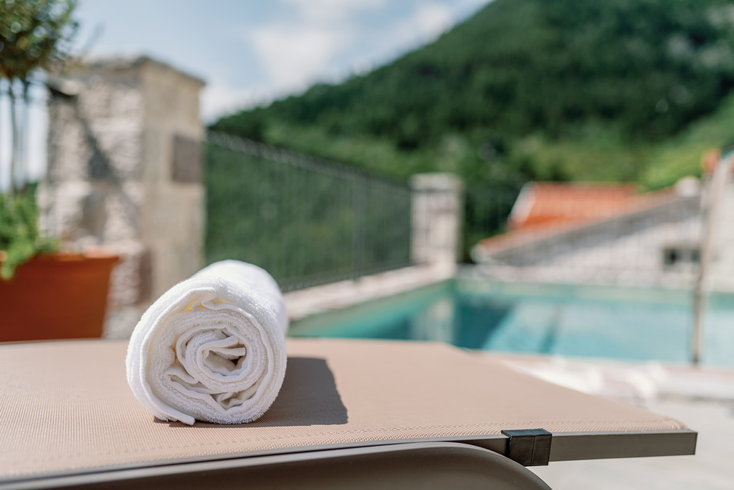 Real Estate Photography. Montenegro. EVAN ARISTOV WEDDING PHOTOGRAPHY — Seattle Wedding Photographer