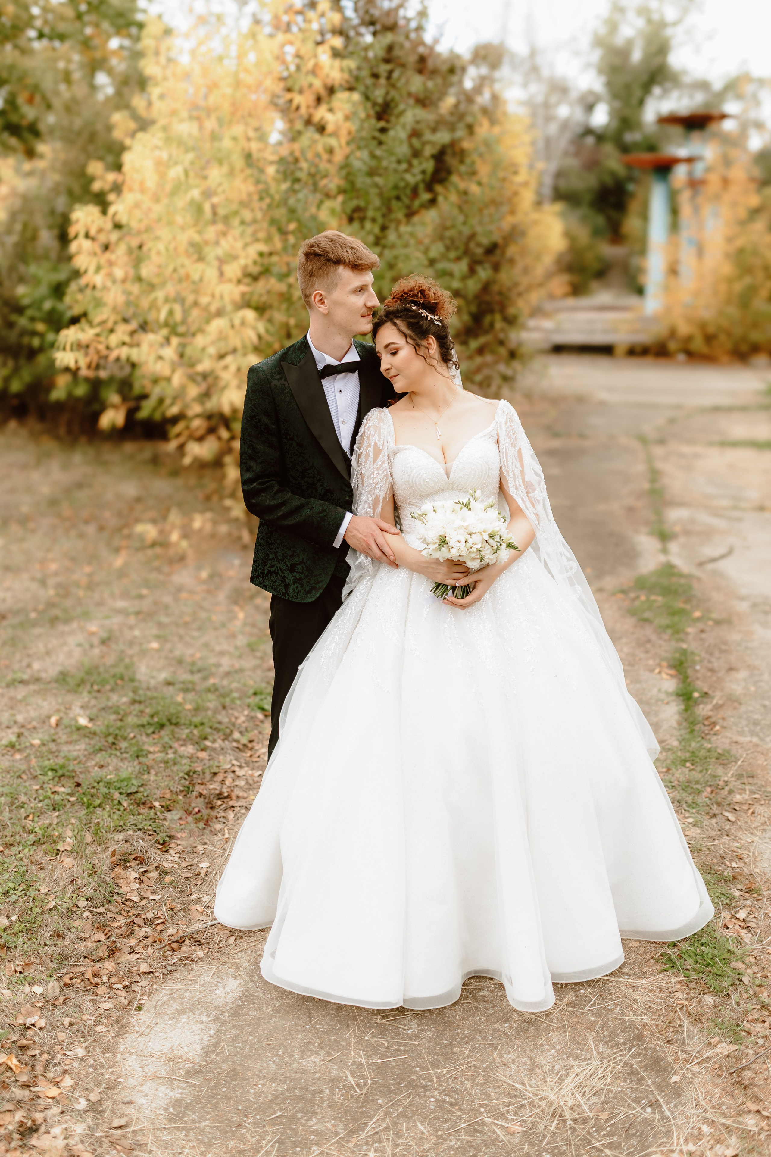 Alexandra & Adrian 🍀🧡🌿. Stefan Teodorescu — Fotograf de Nunta Ploiesti