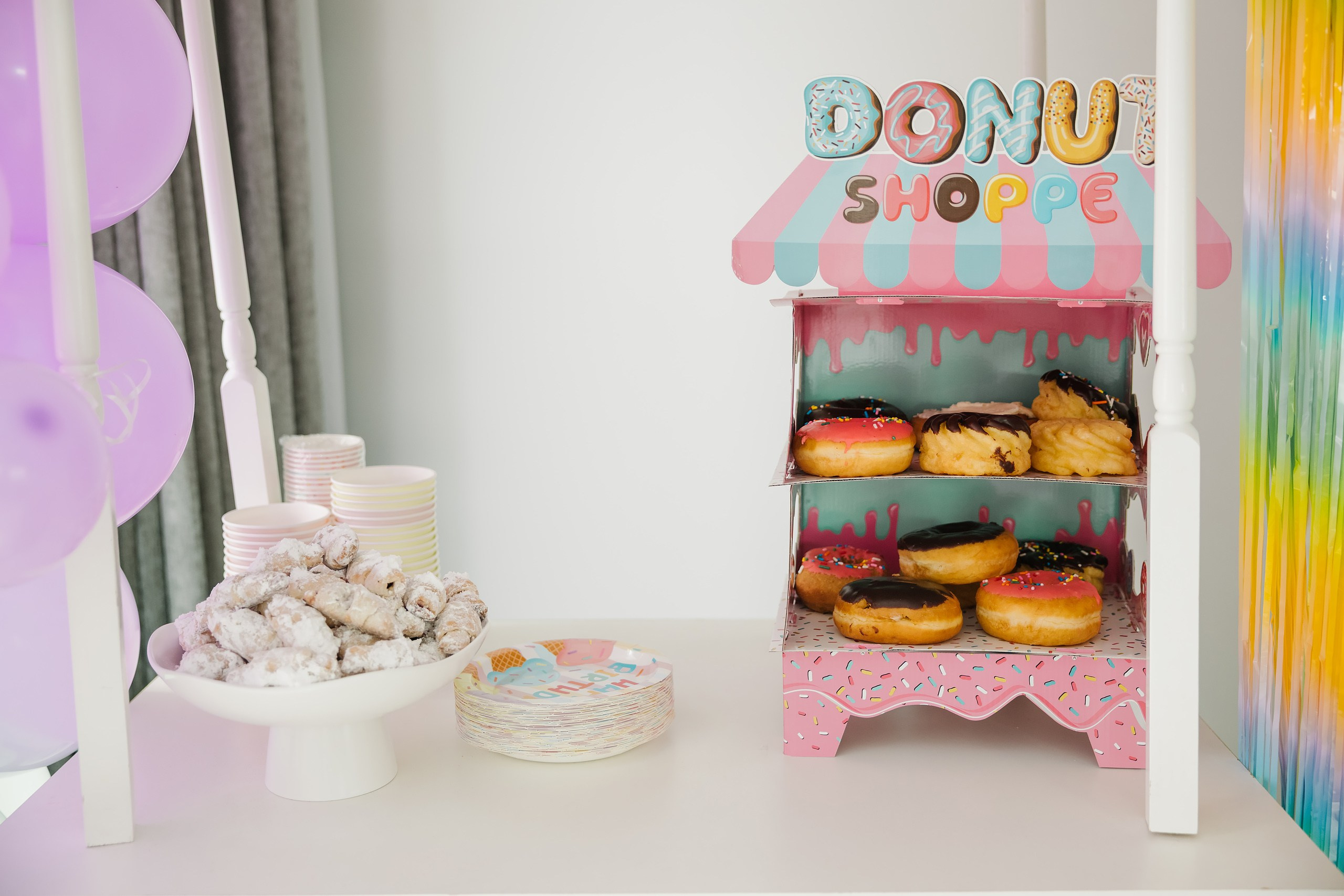 Birthday Party. Wedding family event photographer in Chicago Nick Yushevich