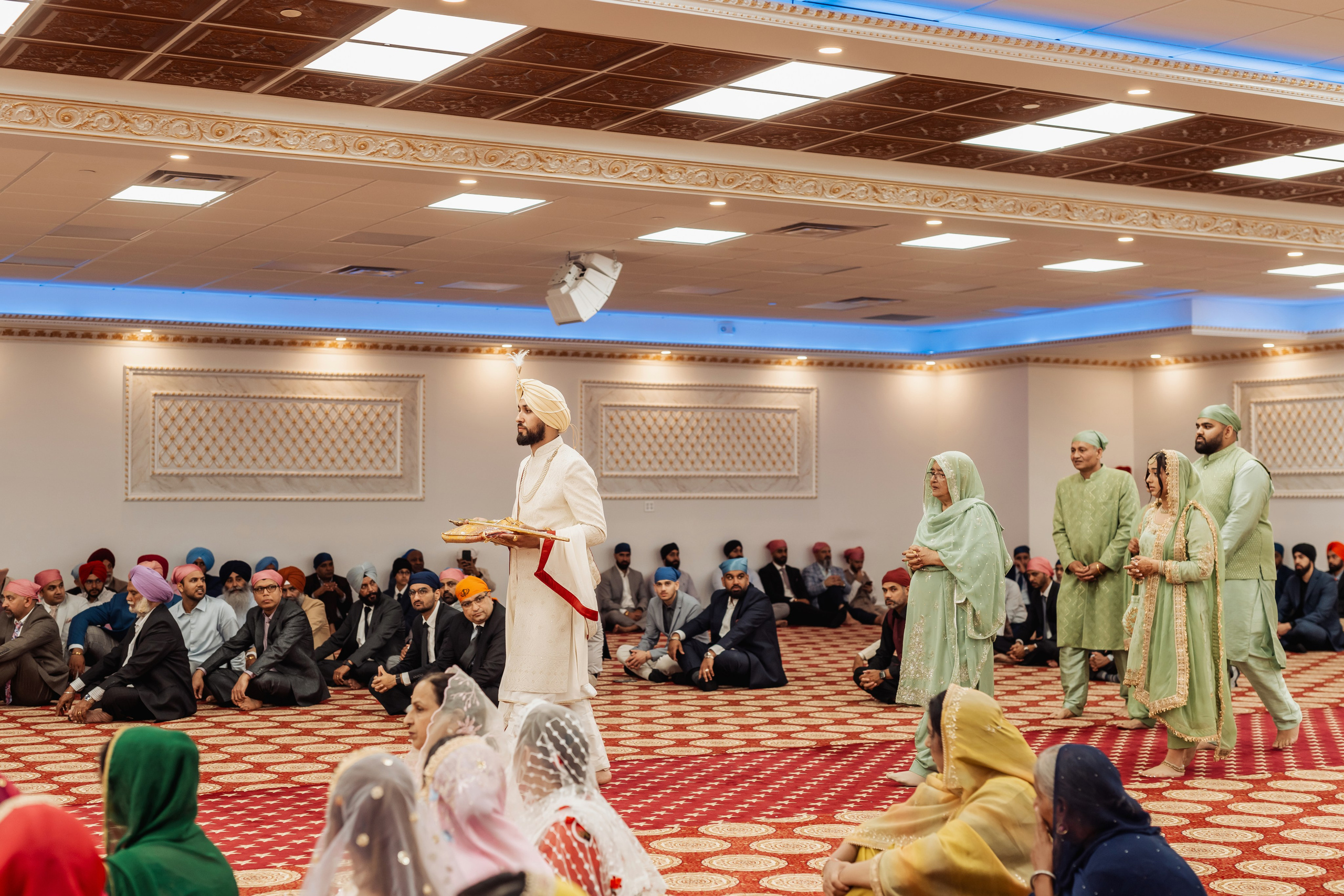 Gurchain & Tegvir. Wedding Photographer & Cinematographer studios