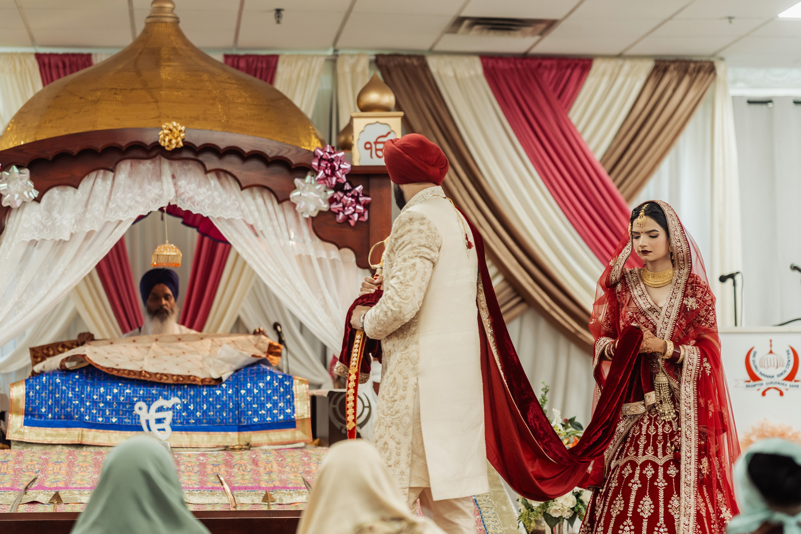 CJ & Jasmine. Wedding Photographer & Cinematographer studios