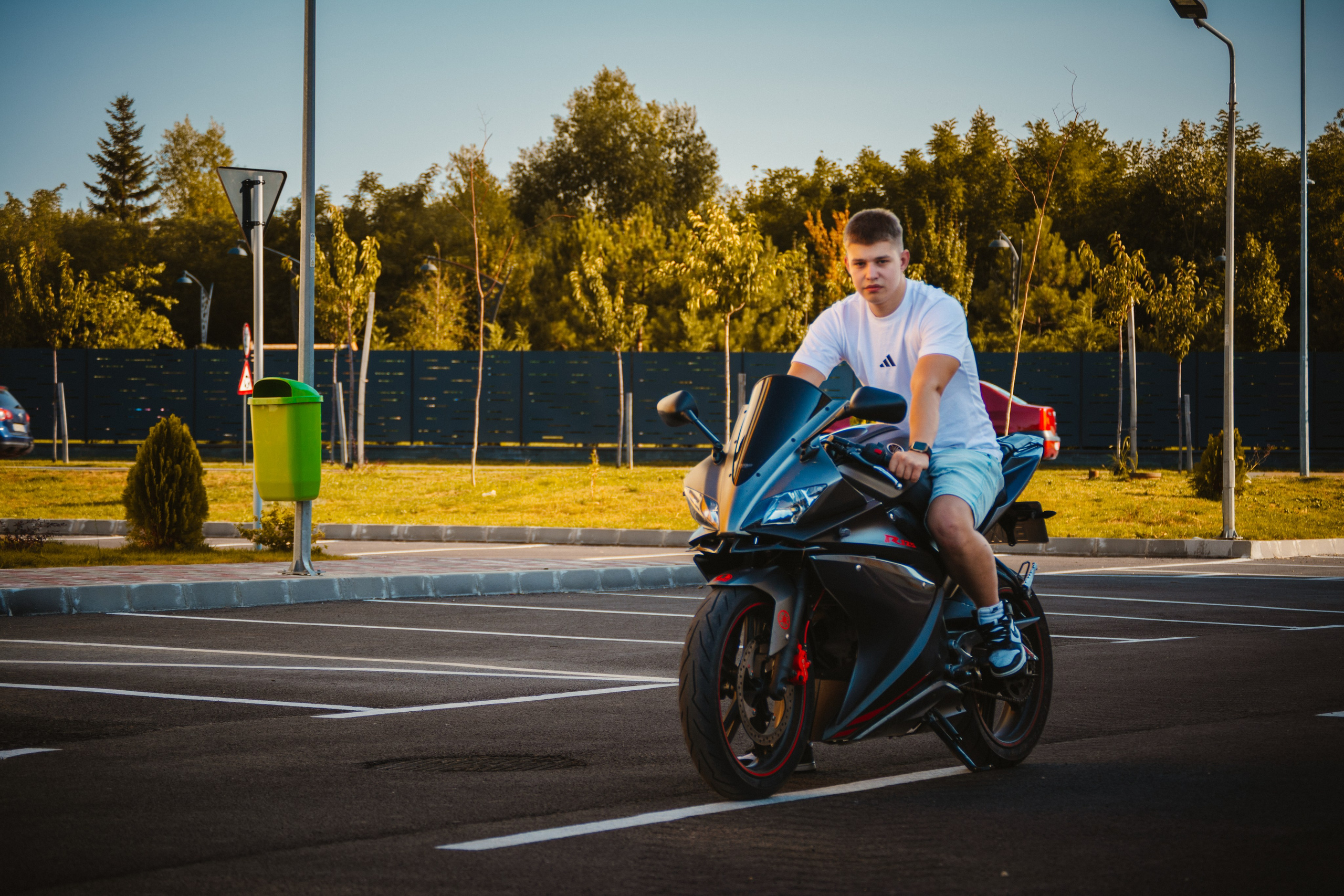 YZF-R125. Johnnyshoots