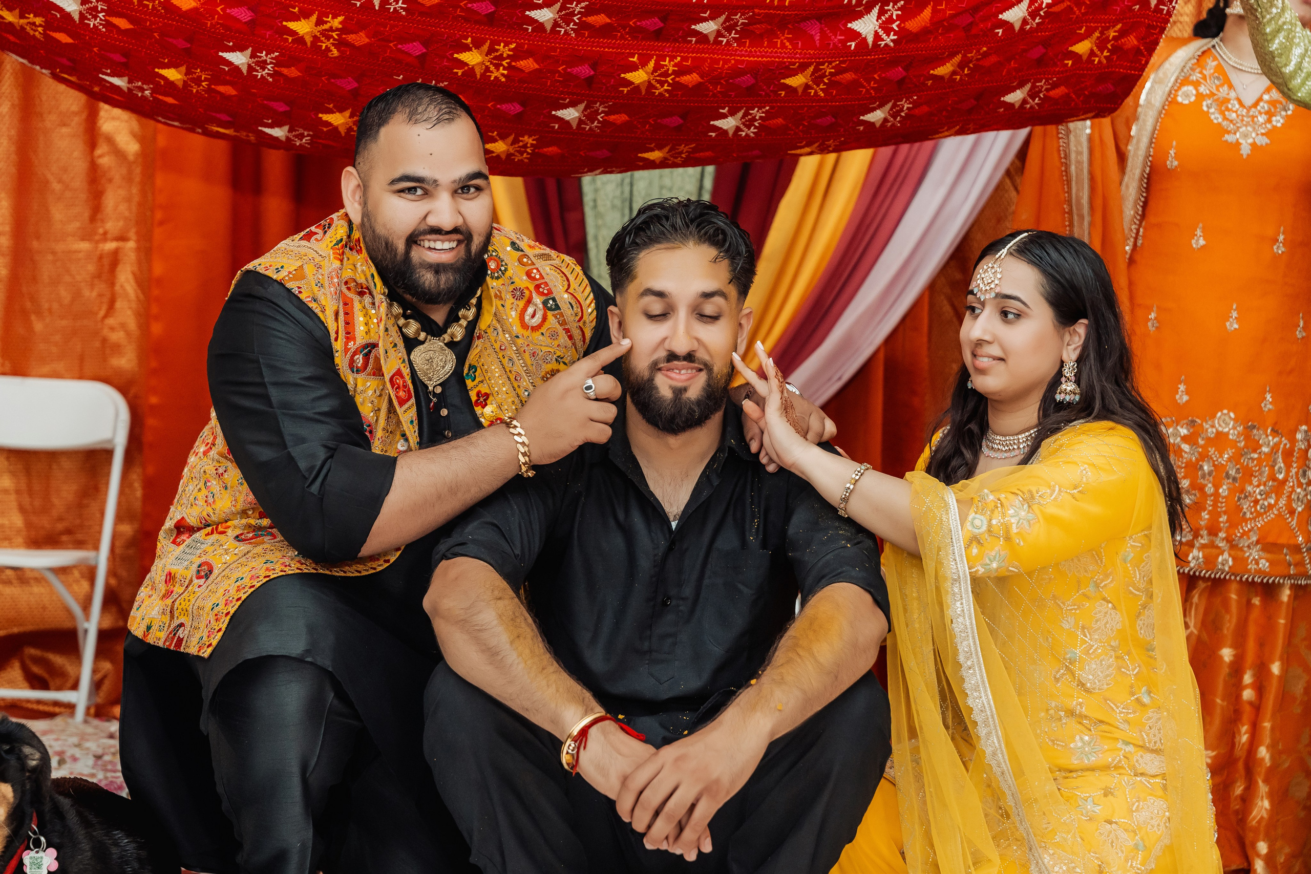 Gurchain & Tegvir. Wedding Photographer & Cinematographer studios