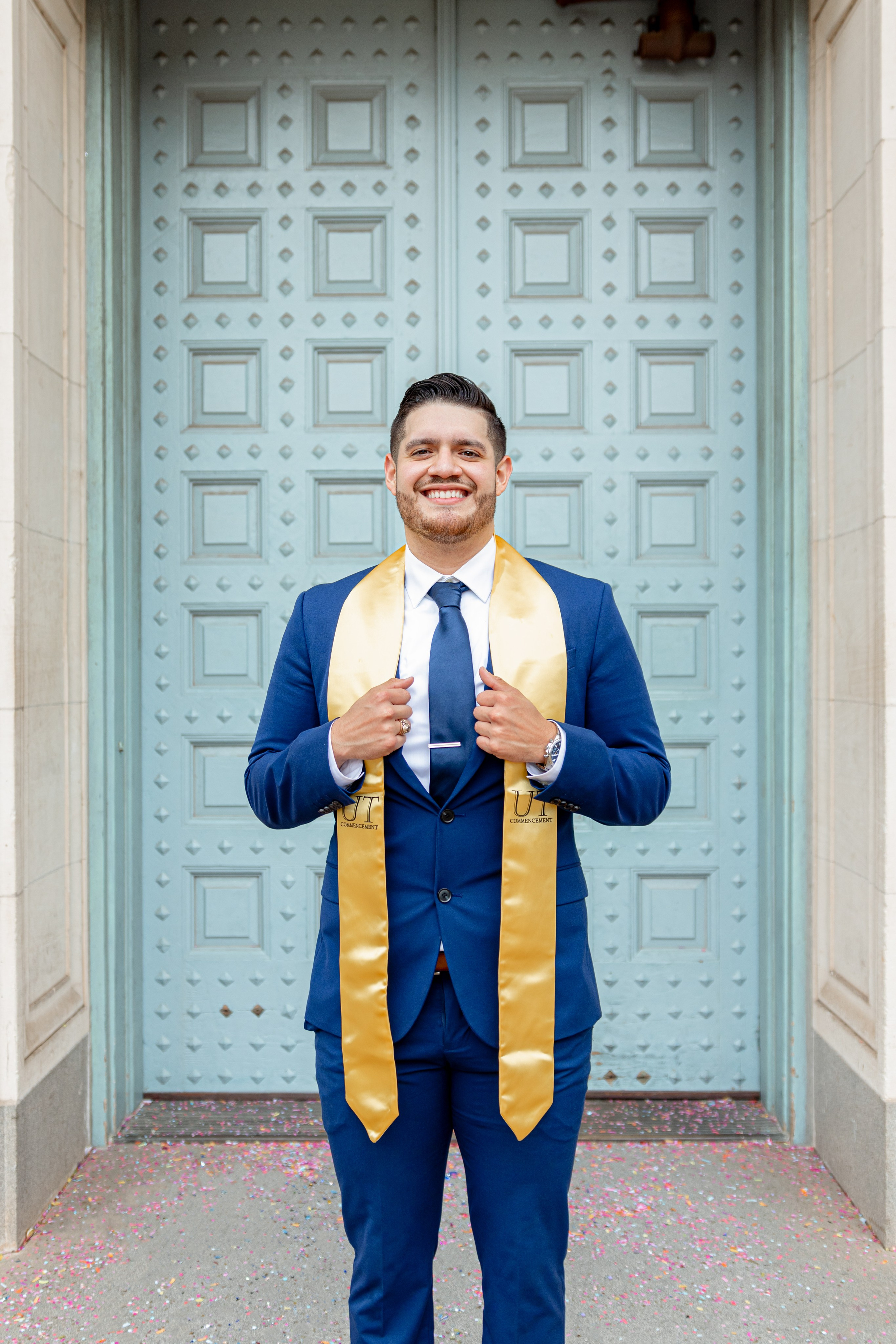 Pedro’s senior photoshoot at the University of Texas Austin