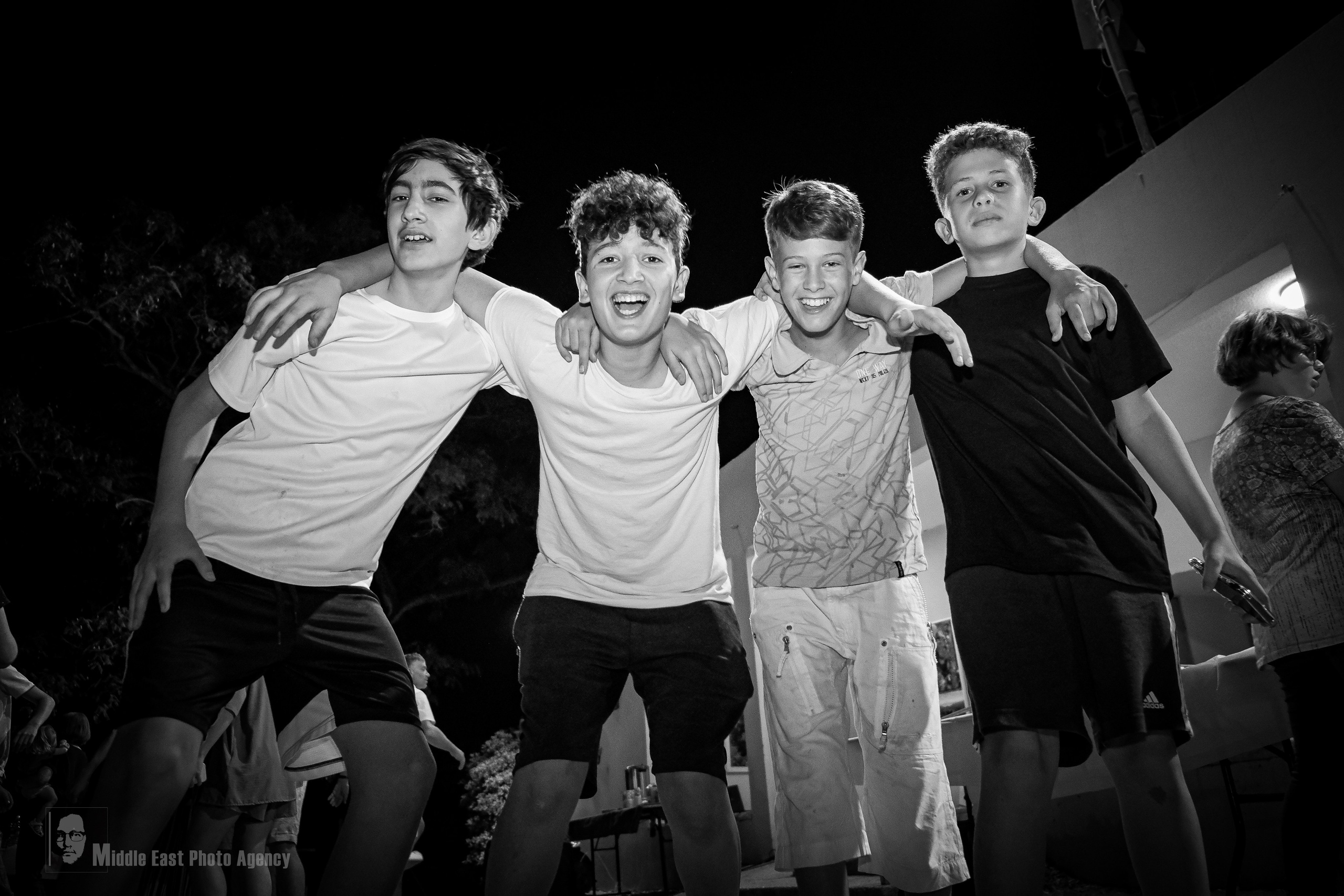 דוד שטראוס 13. Middle East Photo Agency — Photography & Event Magnets — סוכנות צילום והדפסת מגנטים לאירועים