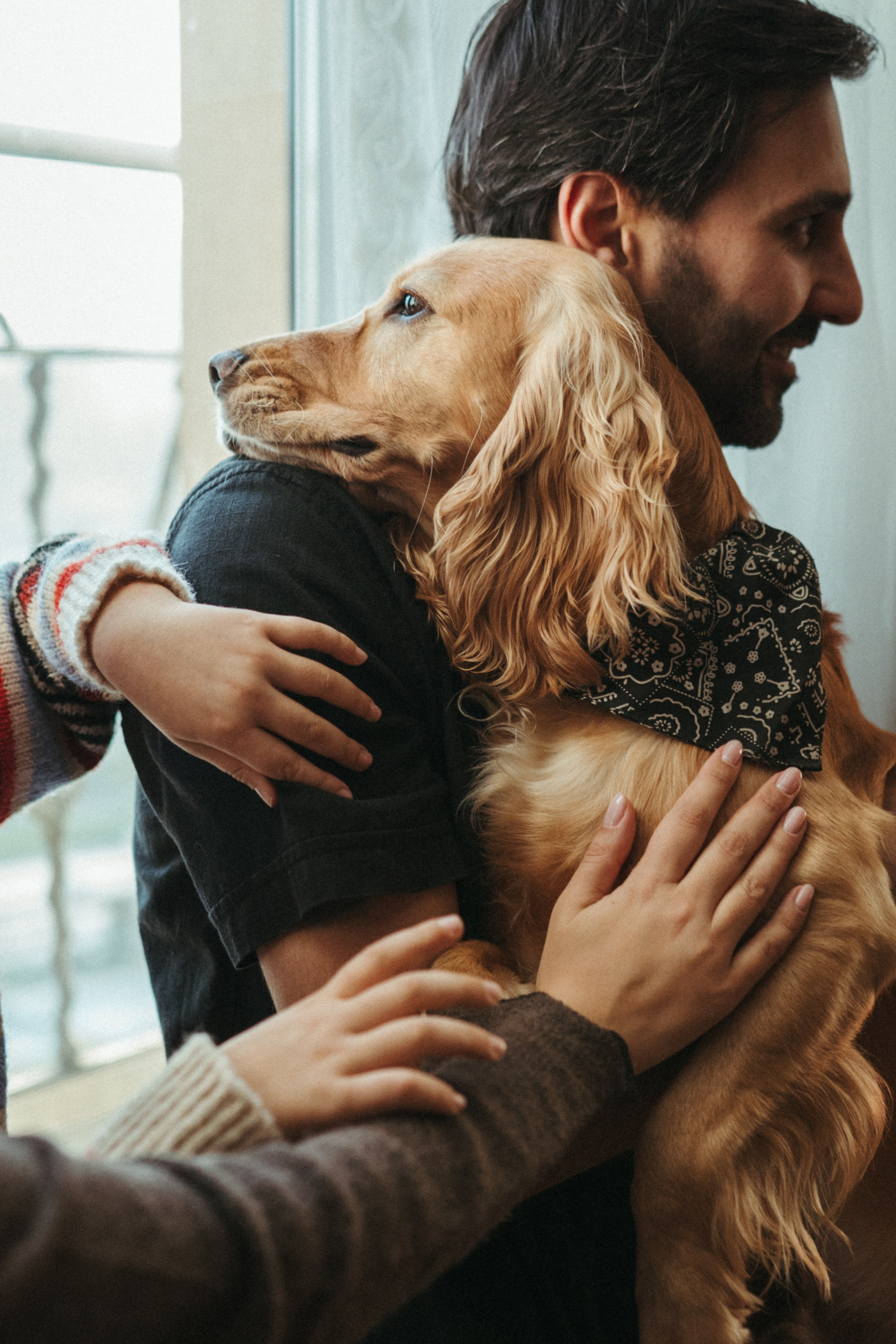 Seyrana, Raul and Rauf. Family photographer in Saudi Arabia