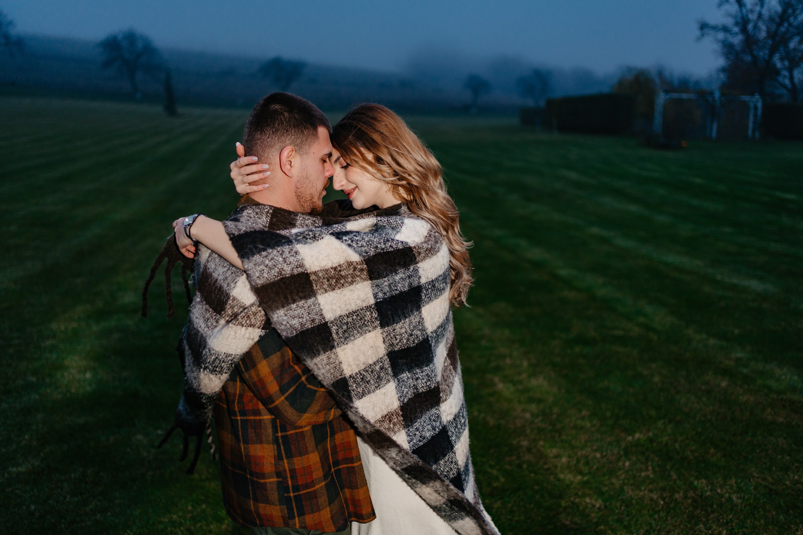 Save the Date | Bacău Conac Buzdugan. Foto-Video Nunta Iasi, Suceava, Bucuresti / Disponibilitate 2025 — 2026 — 2027
