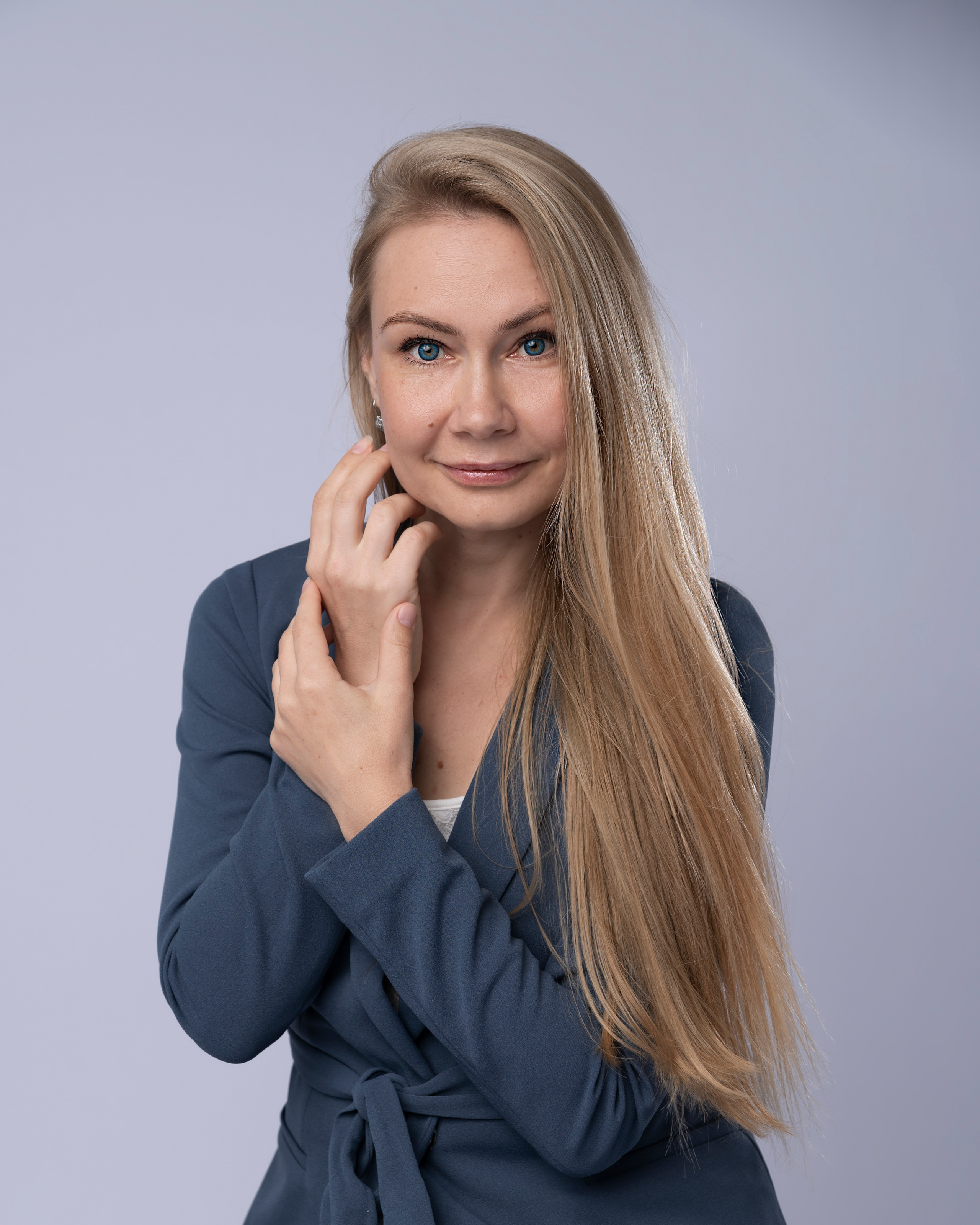 Elena. Portrait, kids and family photographer in Wesley Chapel Alina Alice Osipova