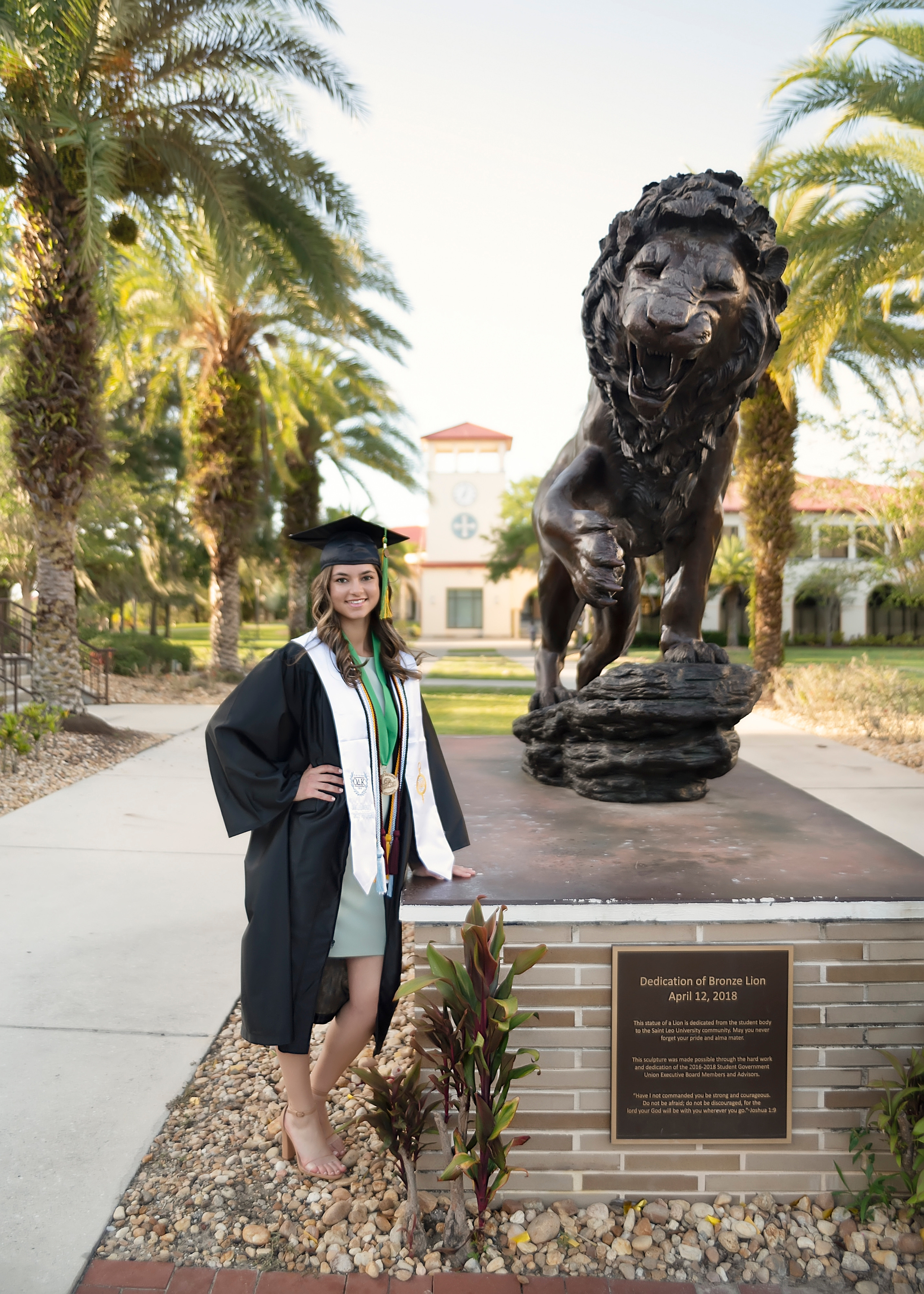 Graduation_2023. Portrait, kids and family photographer in Wesley Chapel Alina Alice Osipova