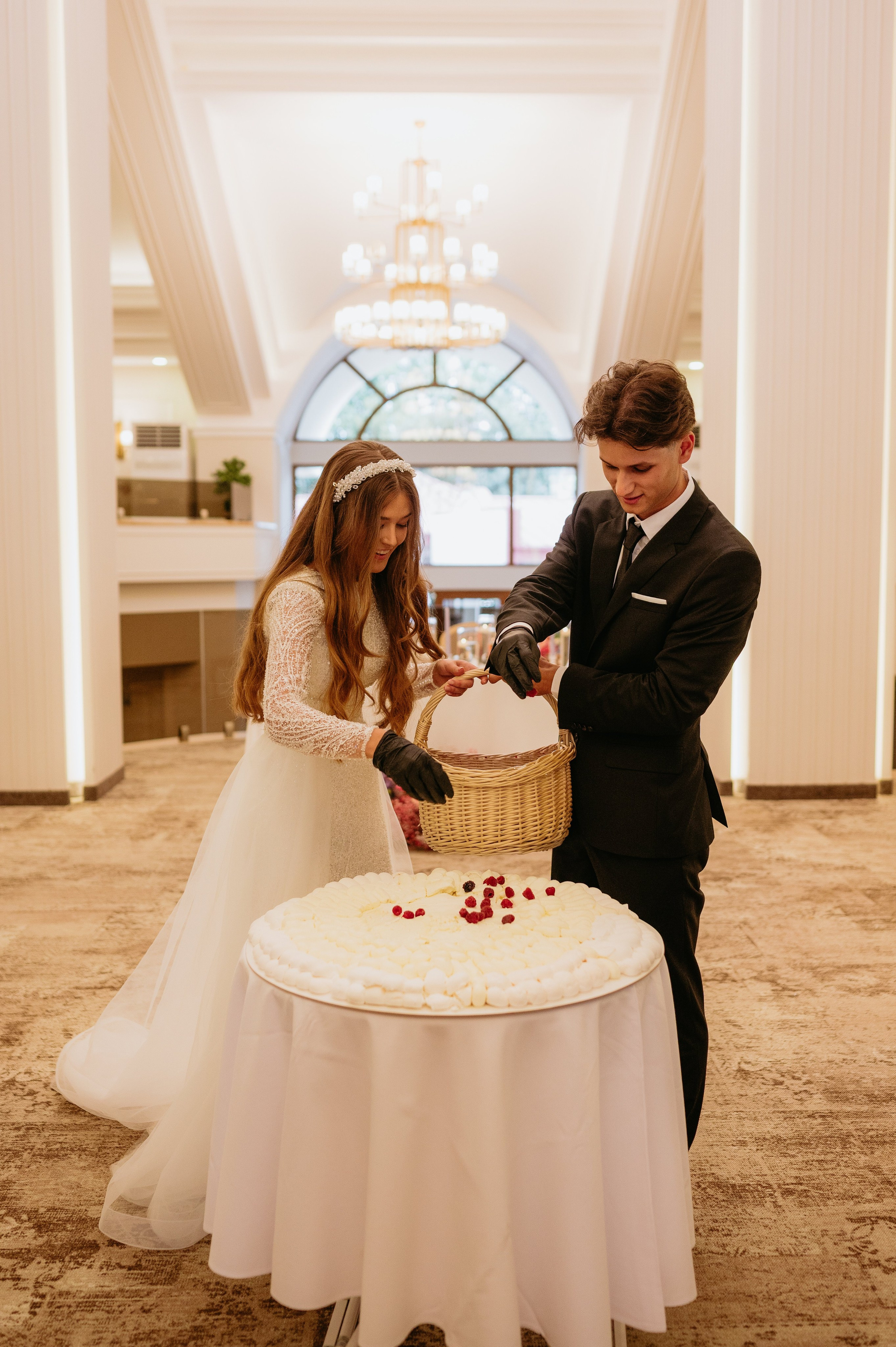 Cornel si Elisa. Valentin Melen - fotograf de nunta 🤍