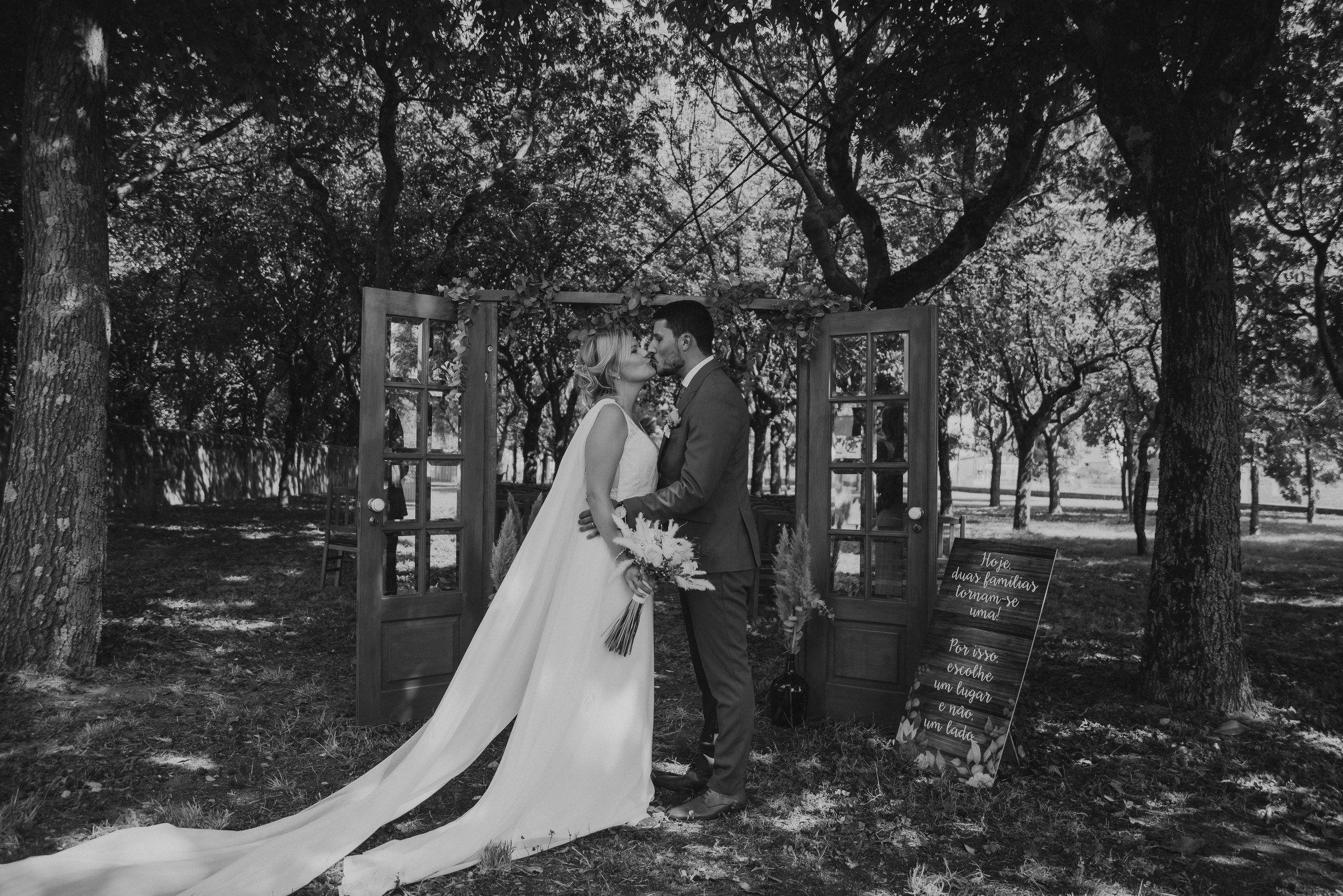 São & Luís. Fotógrafa de Casamentos e Família em Braga — Alexandra Mieres Photography