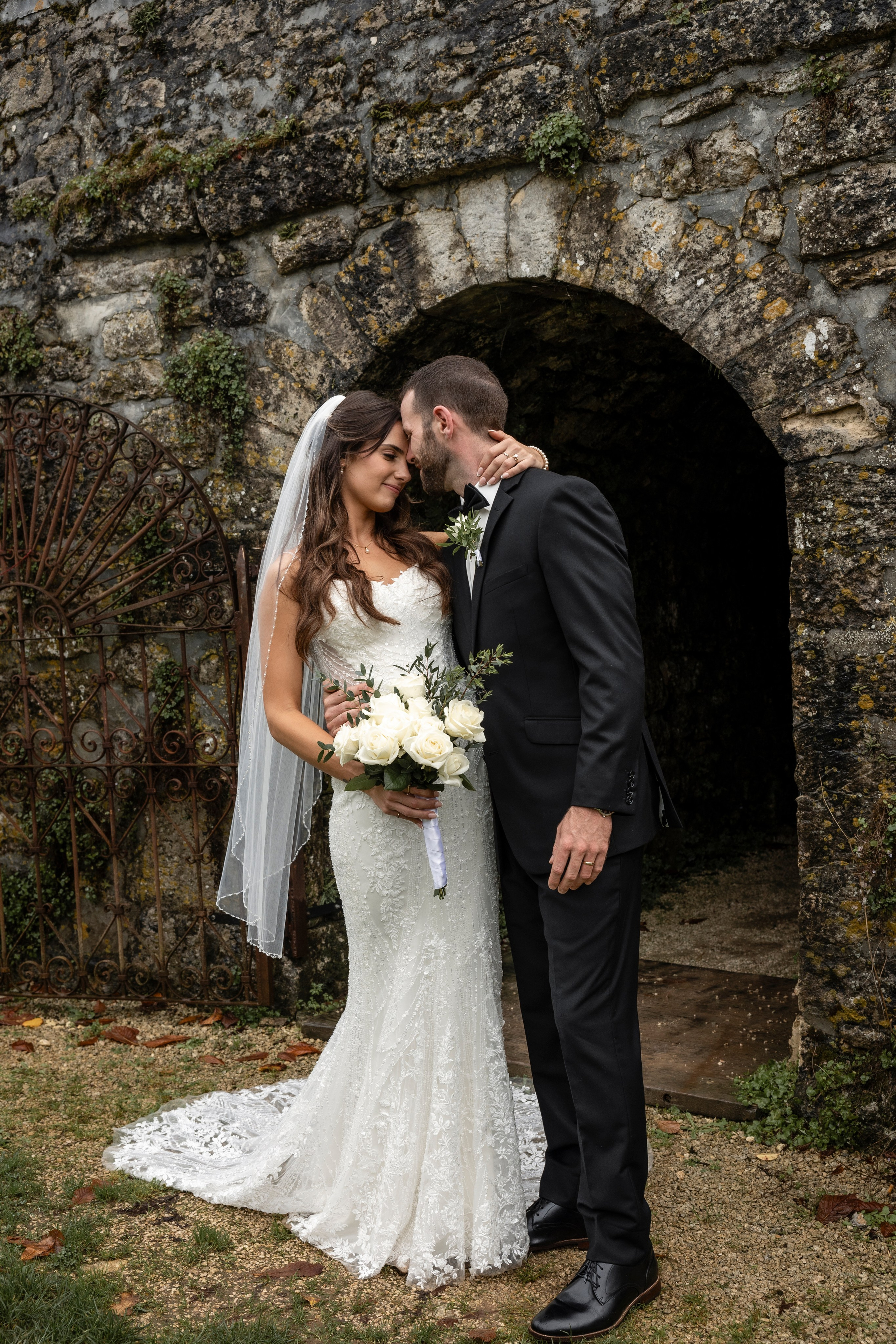 Château Wedding in Dordogne — Château Lagut | Southwest France. Eugénie Smirnova — Wedding & Elopement Photographer in Southwest France