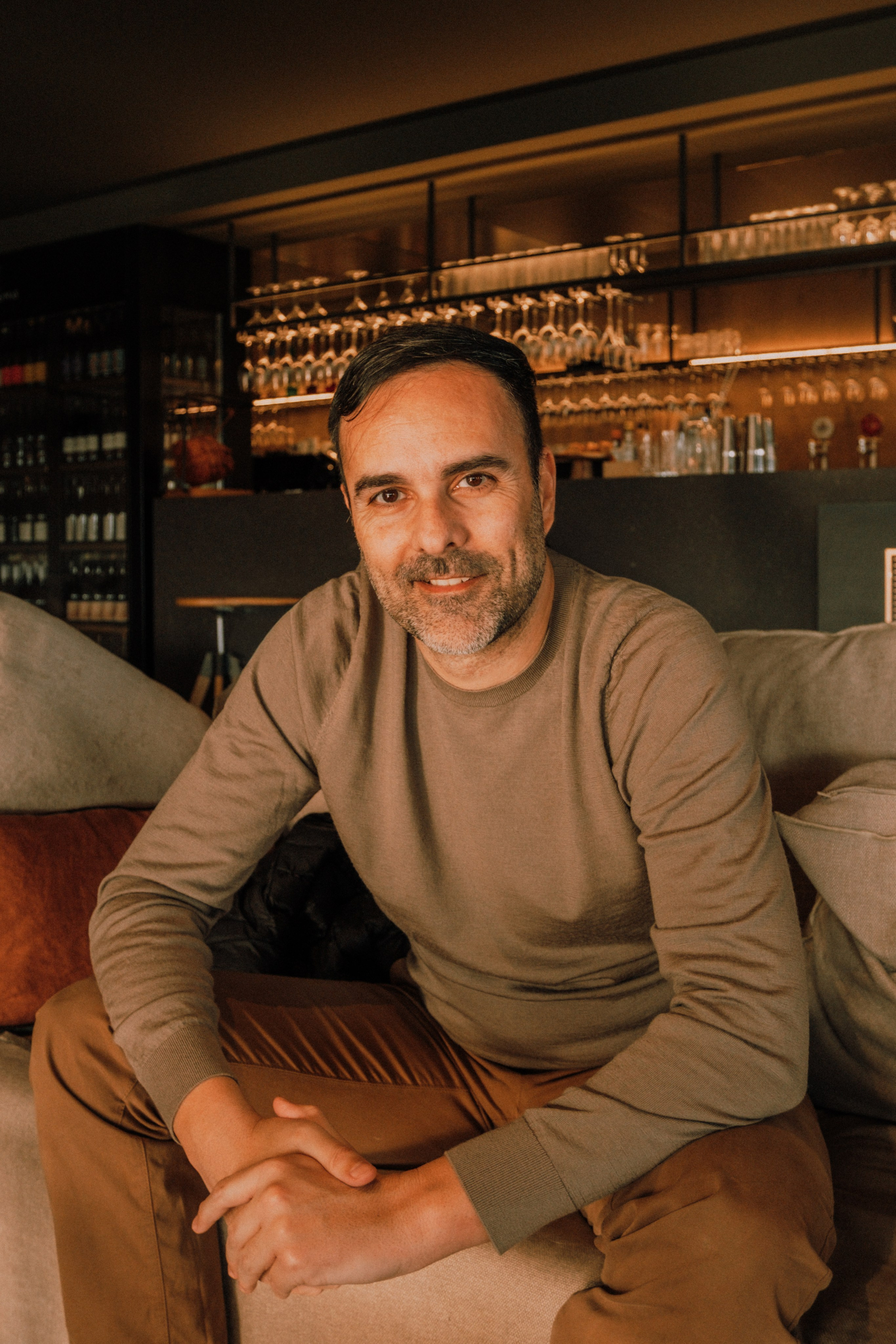 Sesión familiar en el bosque. Fotografía profesional en Calafell - Elena Medvedeva