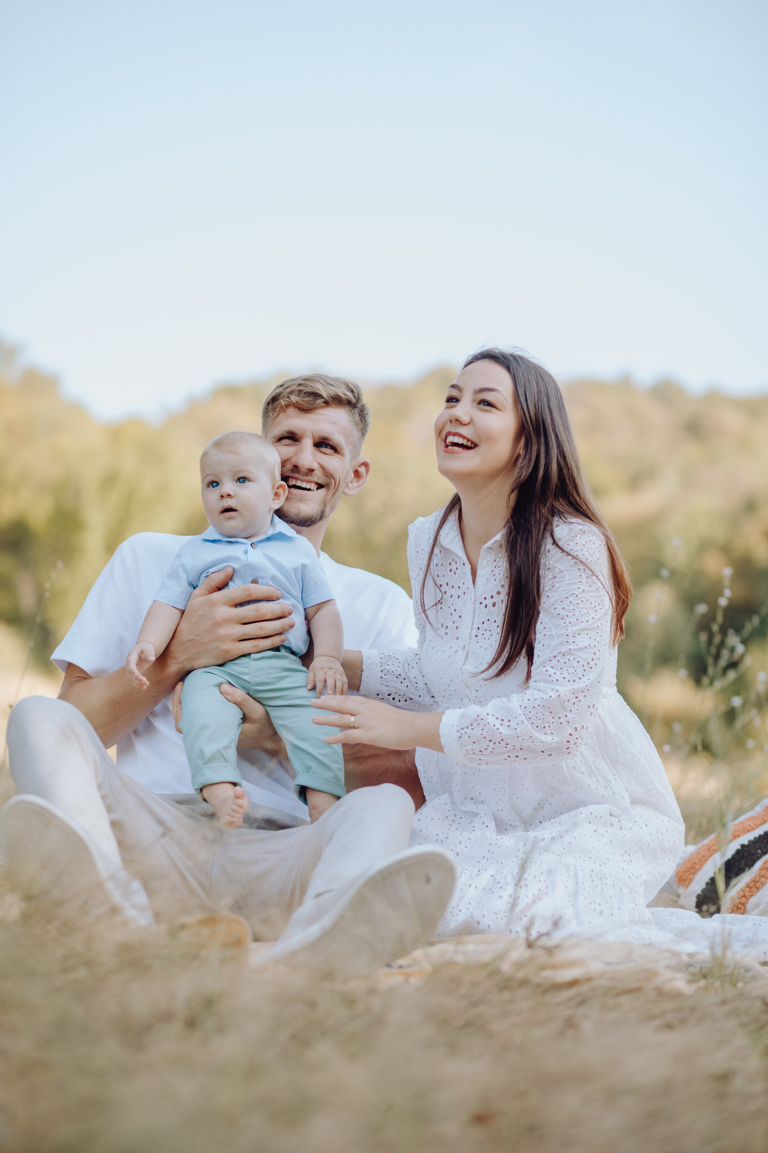 Beni & Adina. Wedding & couple photographer from Romania Rut Vetan