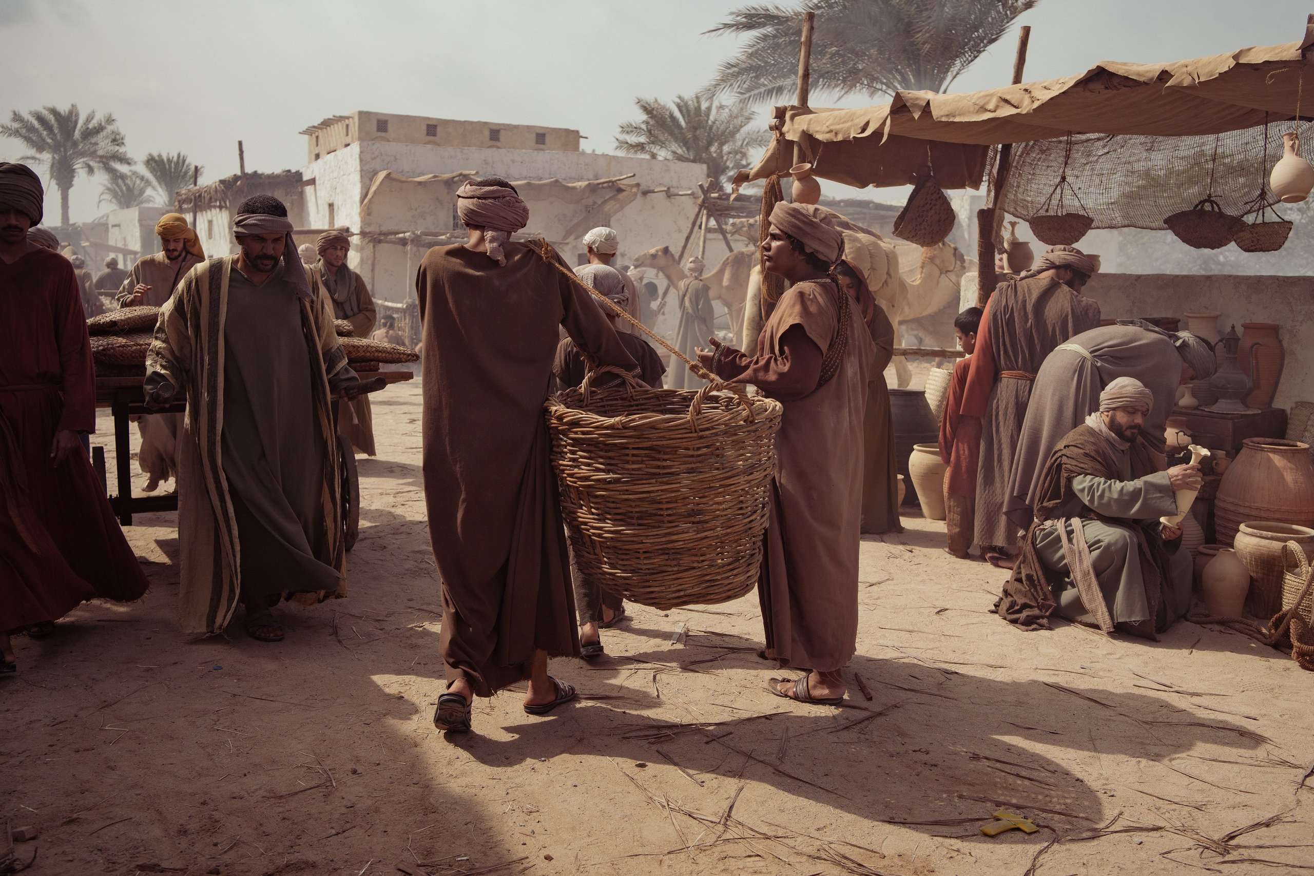 Creative Photography Dubai — Denys Gromov. Denys Gromov