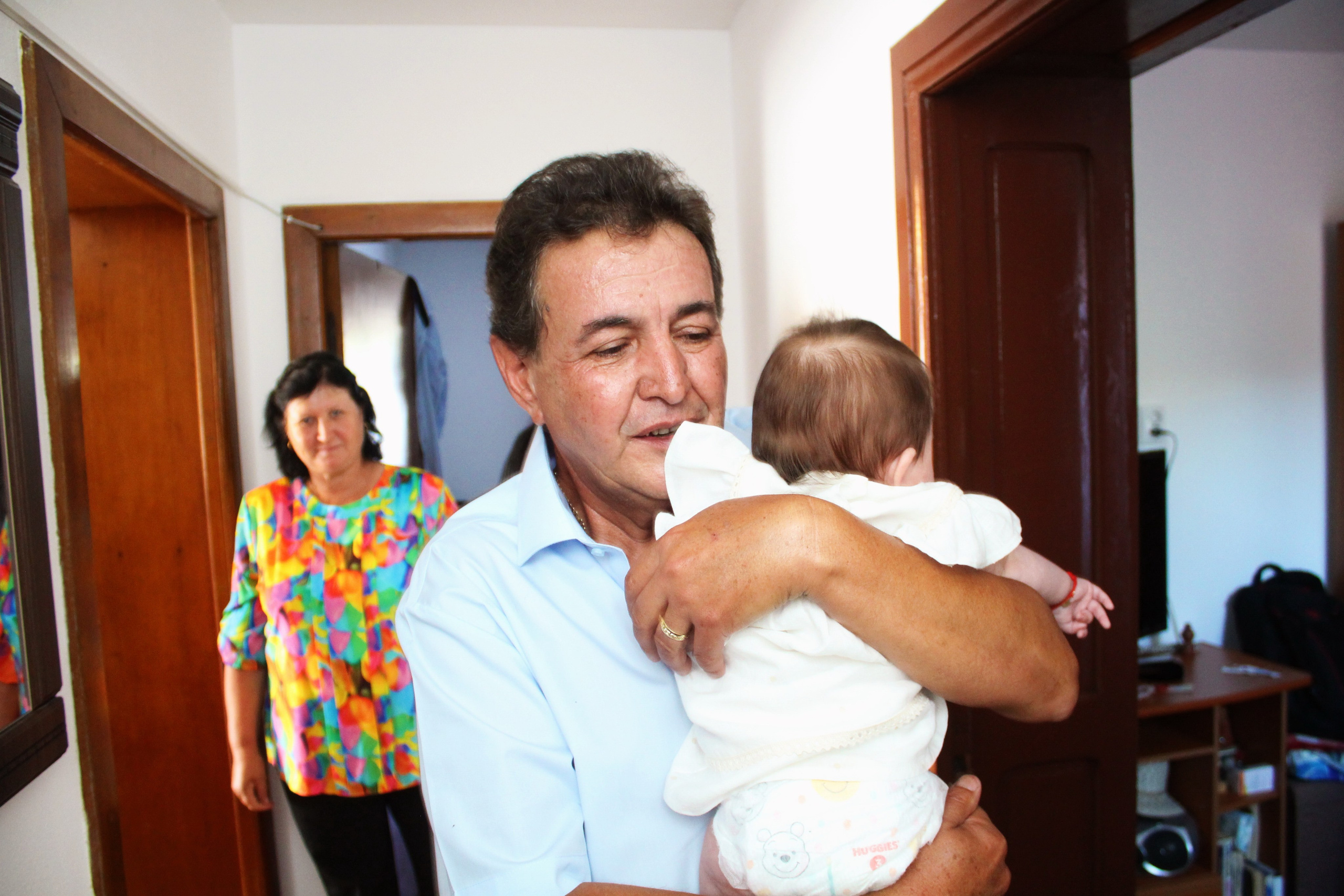 BYZO MEDIA. PETRU BYZO - family and children photographer in ROMANIA