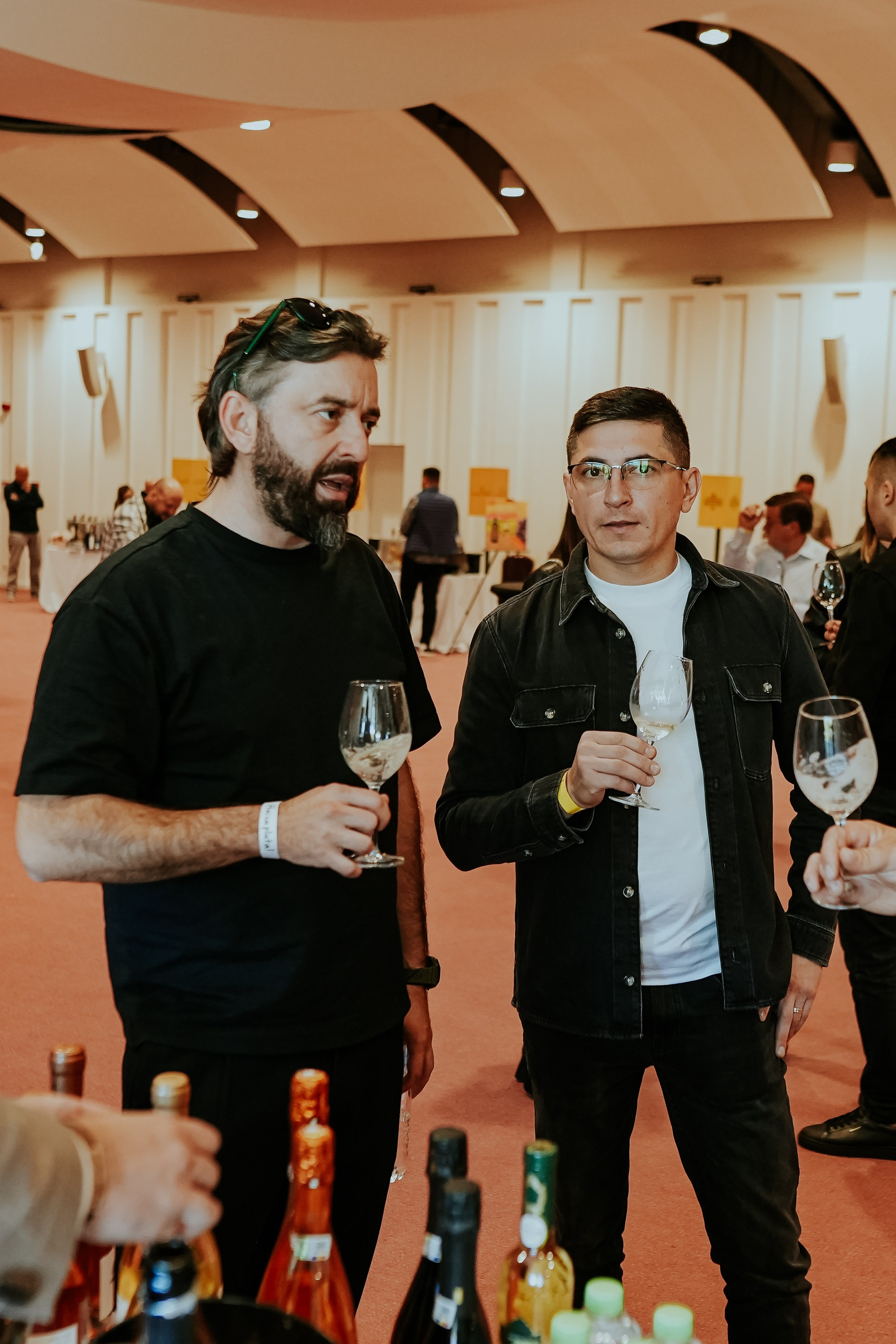 Hai cu Pluta — Wine Event. MARINABUGS