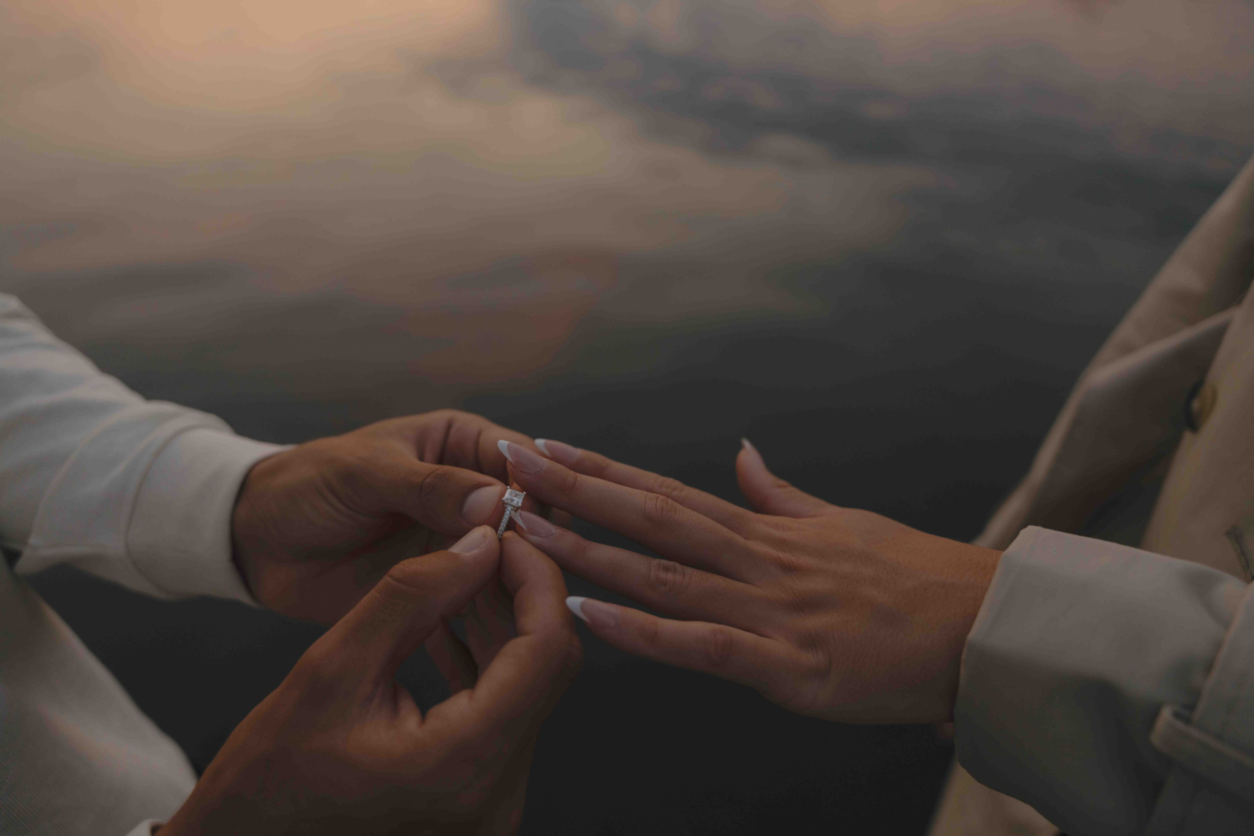 Sunset Proposal in Kensington Gardens London | Engagement Photography. London Wedding & Engagement Photographer