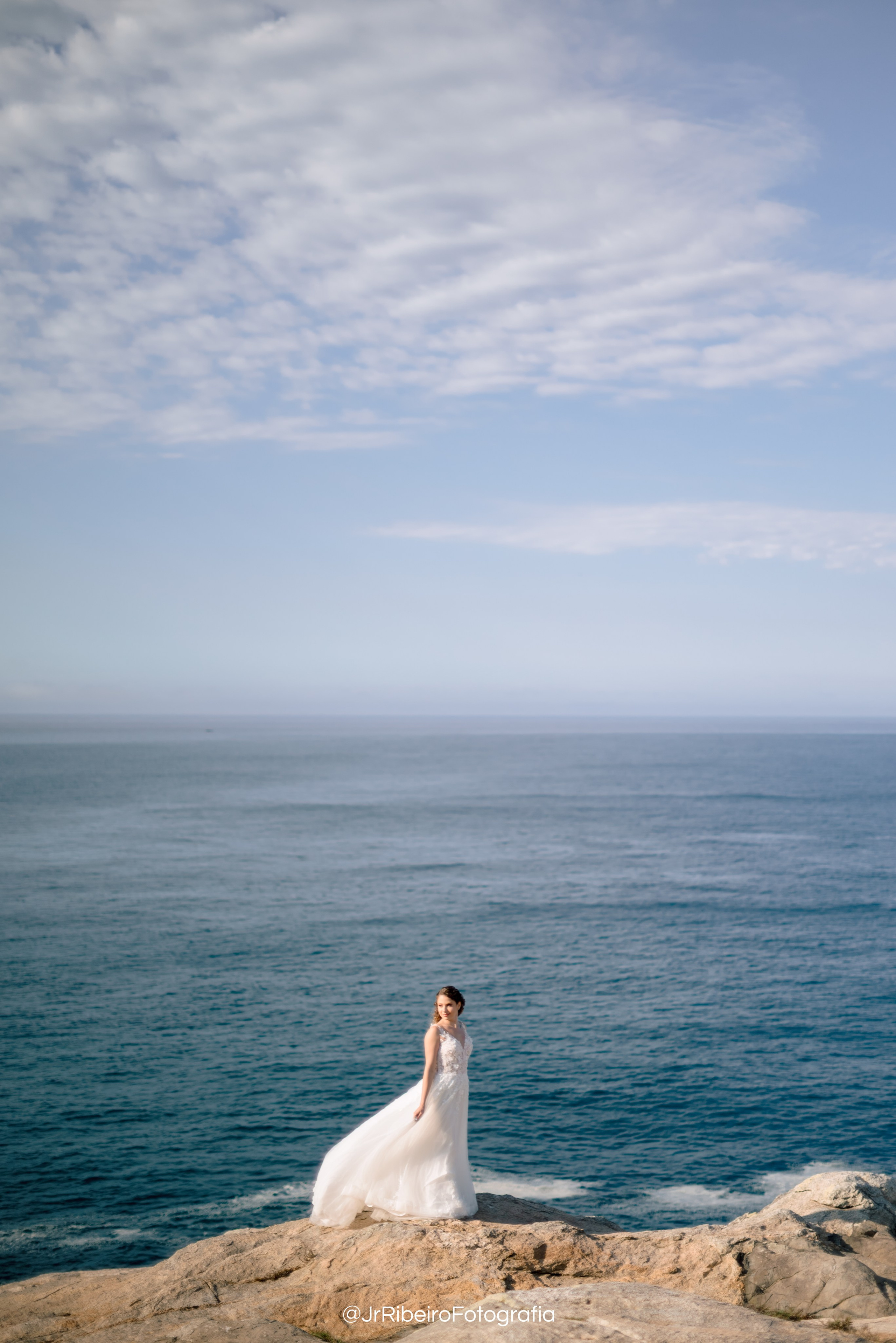 Véu & Mar | Editorial. Junior Ribeiro Fotografia