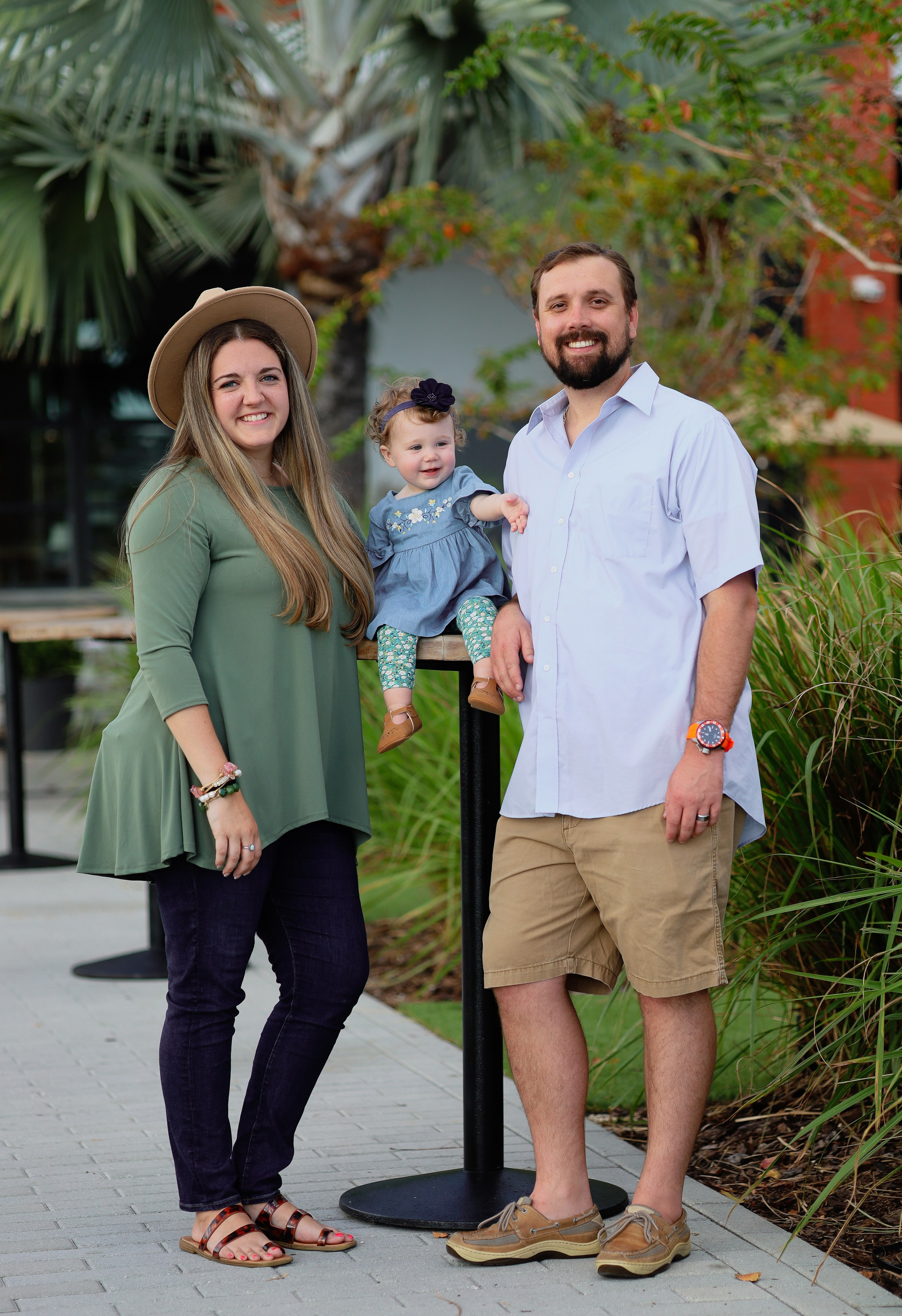 Family photo shoot and love story  tampa florida