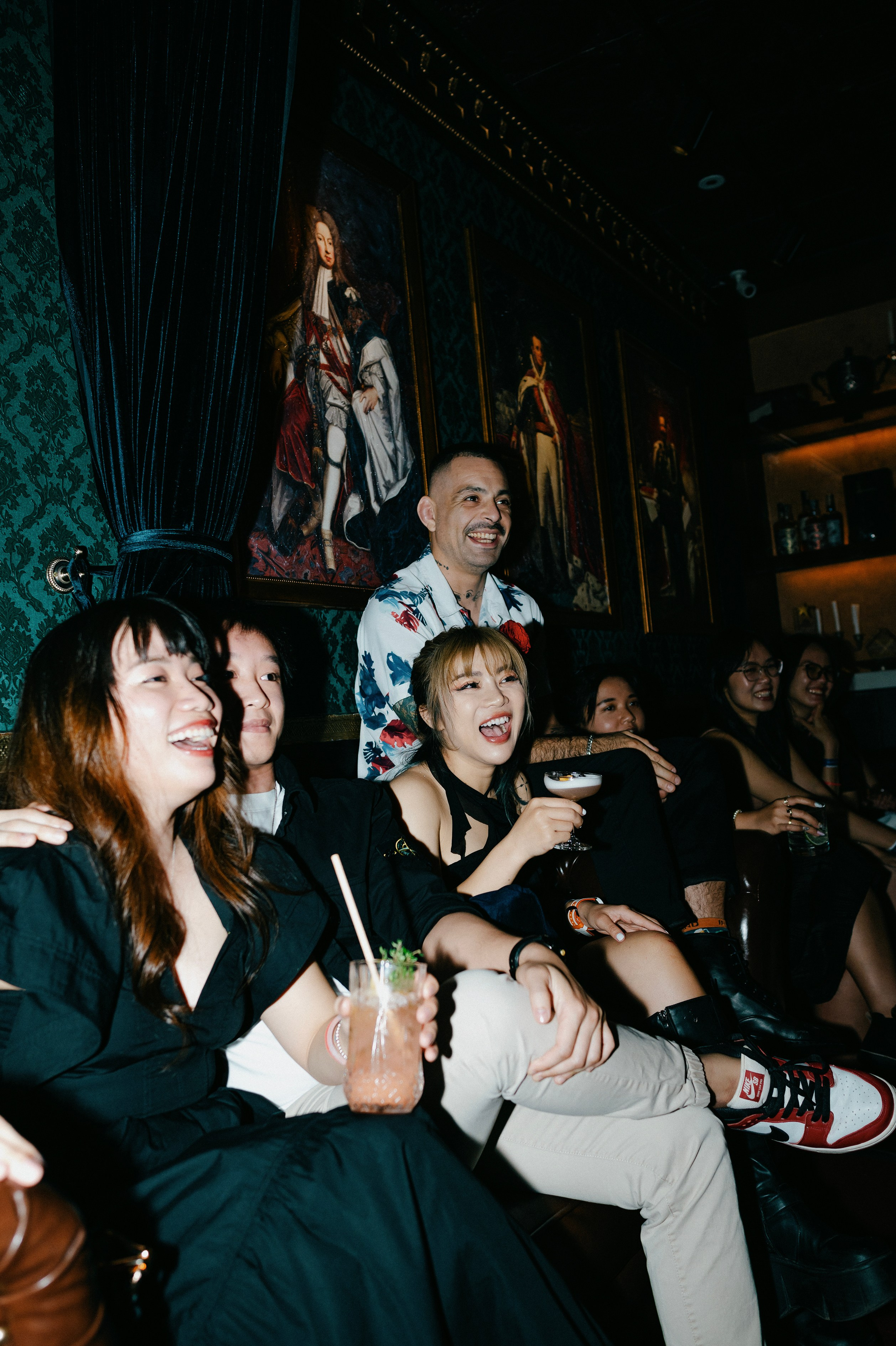 HIEP & TRINH / After wedding. Nhiếp ảnh gia đám cưới hàng đầu tại Thành Phố Hồ Chí Minh