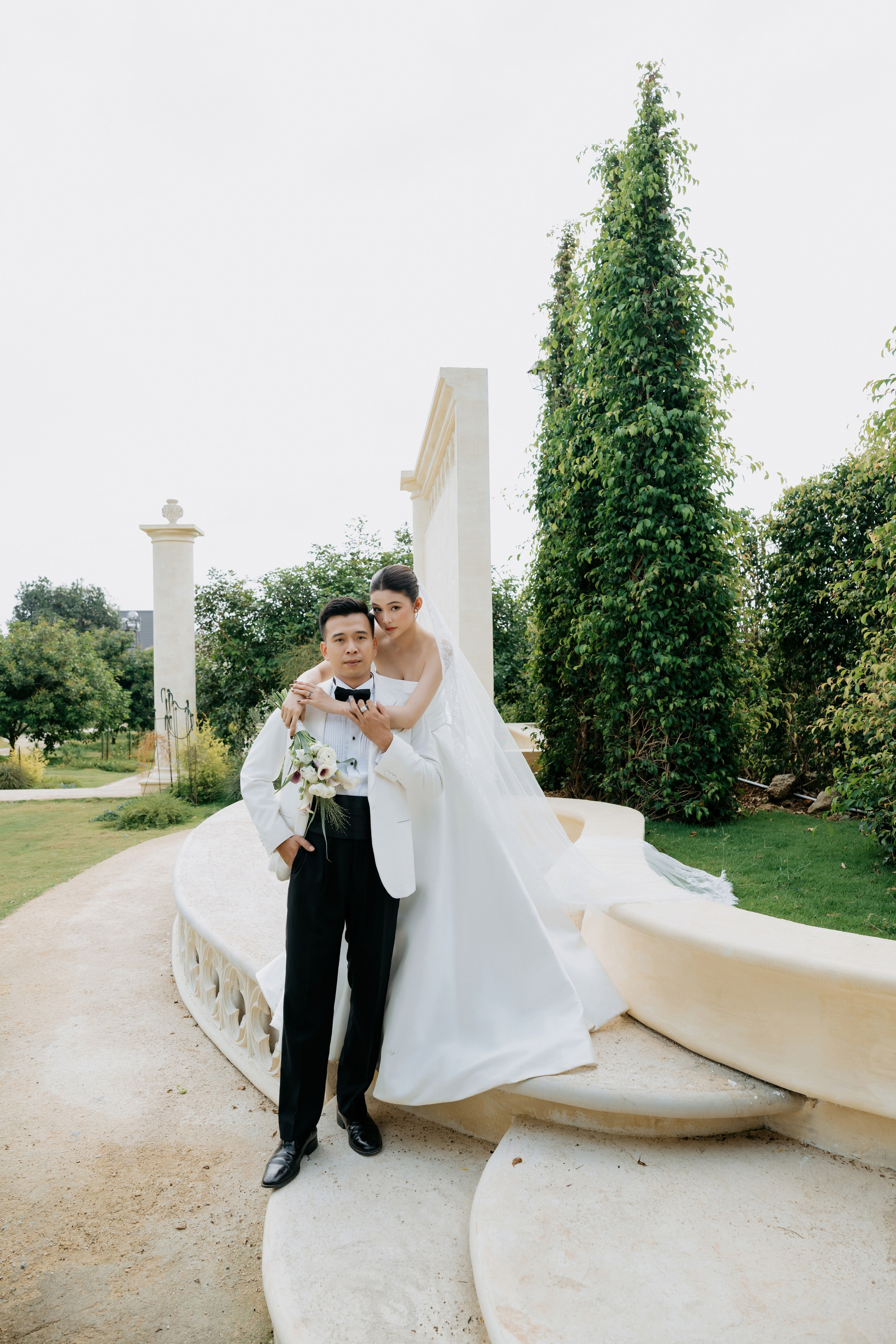 THU & NHU / An garden. Saigon Wedding Present | Art Beyond Moments
