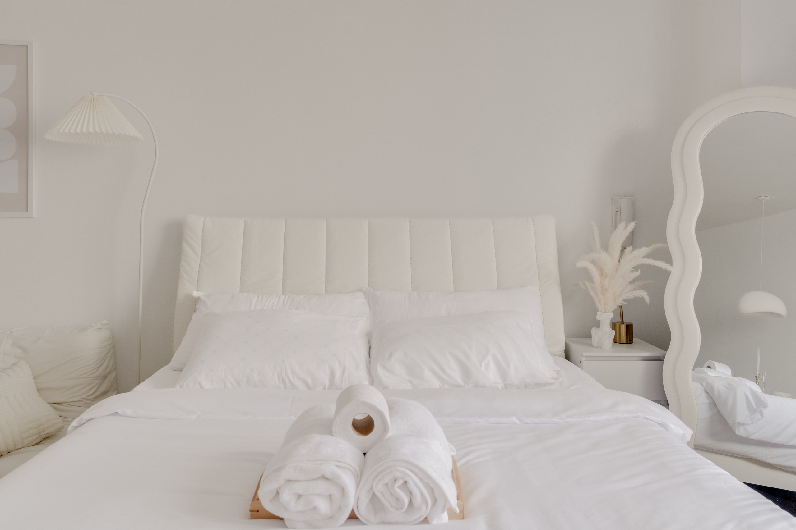 Gramercy Residences, Makati | Airbnb Interior Photography