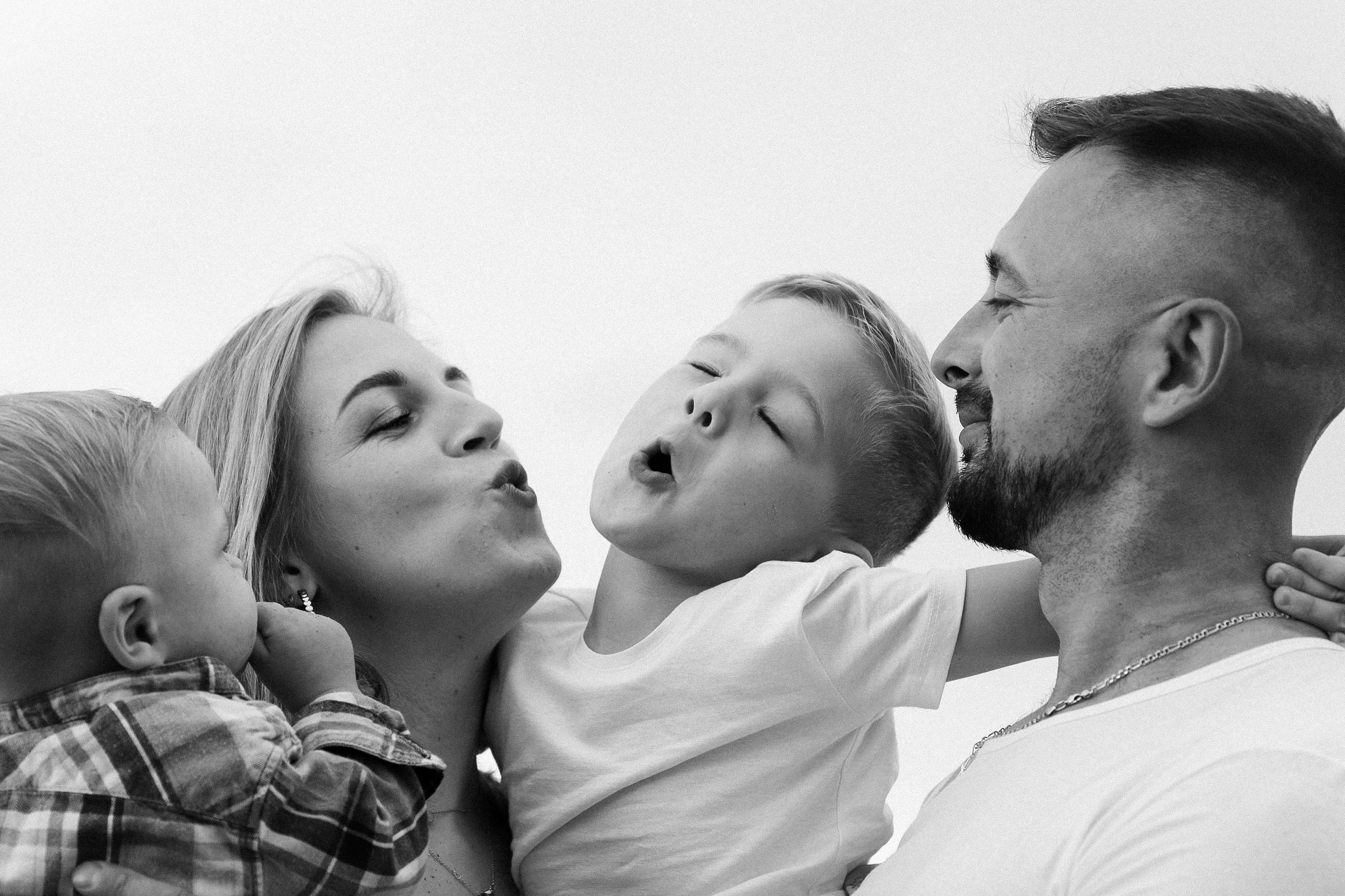 JULIIA. TETIANA UDOVYCHENKO PORTRAIT PHOTOGRAPHER