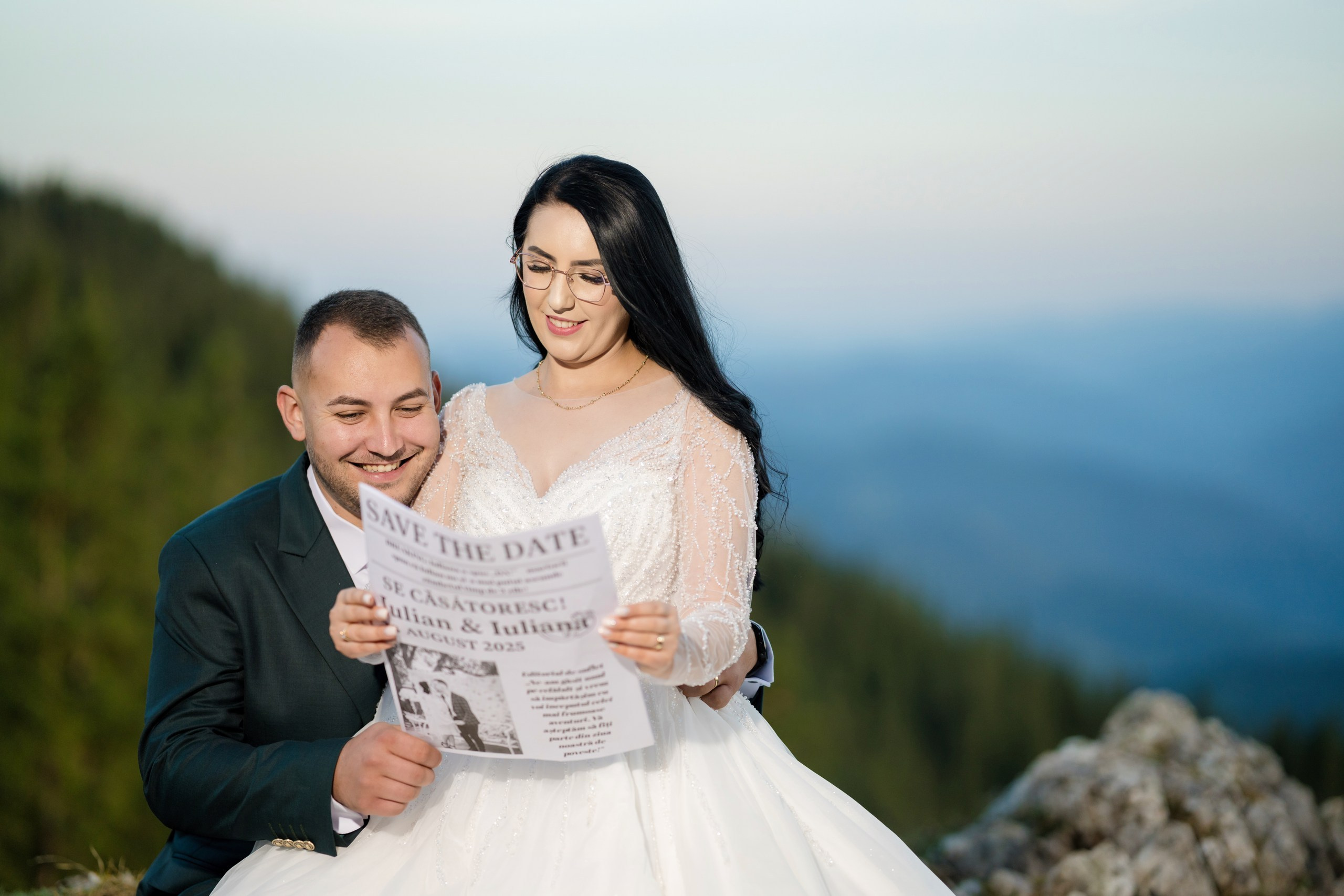 - nunta--fotograf-profesionist-botosani  - fotografie-nunta-romantica - imagini-nunta-in-natura-alin-chirila-fotograf  - fotografii-cuplu-indragostit-nunta-botosani  - sedinta-foto-miri-andrei-iustina-alinofotostudio  - amintiri-din-nunta-realizate-de-fotograf-profesionist  - povestea-nuntii-andrei-si-iustina-in-imagini-alinofotostudio-fotograf evenimente- evenimente Botoșani -fotograf Suceava - fotograf Iași- servicii foto. servicii foto Botoșani. servicii foto video Botoșani. fotograf nunta. fotograf evenimente. fotograf nunta Botoșani. Alin chirila. Alin chirila fotograf. Alinofotostudio.- servicii foto. servicii foto Botoșani. servicii foto video Botoșani. fotograf nunta. fotograf evenimente. fotograf nunta Botoșani. Alin chirila. Alin chirila fotograf. Alinofotostudio.fotograf stare civilă,poze stare civilă,album foto stare civilă,servicii foto suceava,fotograf evenimente suceava,fotograf nuntă suceava,poze cununie civilă,ședință foto stare civilă,sesiune foto suceava,fotograf profesionist suceava,fotograf botosani,stare civila botosani,alinofotostudio,alin chirila fotograf.servicii foto. servicii foto Botoșani. servicii foto video Botoșani. fotograf nunta. fotograf evenimente. fotograf nunta Botoșani. Alin chirila. Alin chirila fotograf. Alinofotostudio.fotograf stare civilă,poze stare civilă,album foto stare civilă,servicii foto suceava,fotograf evenimente suceava,fotograf nuntă suceava,poze cununie civilă,ședință foto stare civilă,sesiune foto suceava,fotograf profesionist suceava,fotograf botosani,stare civila povestitor prin fotografiebotosani,alinofotostudio,alin chirila fotograf,servicii foto. servicii foto Botoșani. servicii foto video Botoșani. fotograf nunta. fotograf evenimente. fotograf nunta Botoșani. Alin chirila. Alin chirila fotograf. Alinofotostudio.fotograf stare civilă,poze stare civilă,album foto stare civilă,servicii foto suceava,fotograf evenimente suceava,fotograf nuntă suceava,poze cununie civilă,ședință foto stare civilă,sesiune foto suceava,fotograf profesionist suceava,fotograf botosani,stare civila botosani,alinofotostudio,alin chirila fotograf,cununie religioasă botoșani,andreea și neculai,capela militară botoșani,foto conacul zăicești,fotograf nuntă botoșani,fotograf cununie religioasă,foto evenimente botoșani,poze cununie capela militară,ședință foto zăicești,fotograf profesionist botoșaniMire și mireasă – Sergiu & Liliana – ziua nunții, 2024  - Emoții în ziua nunții – Sergiu și Liliana  - Dansul mirilor – fotografie artistică nuntă 2024  - Sedinta foto romantică în natură – Sergiu & Liliana  - Rochia de mireasă și detalii de nuntă elegan-Album de cununie civilă Florin și Anda – Fotografii profesionale realizate de Alin Chirilă în Botoșani -fotograf prin fotografie-Ședință foto Trash the Dress pe muntele Rarău cu Iulian și Iuliana – fotografie de cuplu, natură montană, emoție autentică surprinsă de Alin Chirilă, povestitor prin fotografie.- "Iulian și Iuliana pe crestele Rarăului – fotografie Trash the Dress în natură"  - "Cuplu îmbrățișat la apus pe muntele Rarău – ședință foto după nuntă"  - "Rochie de mireasă în vânt pe munte – Trash the Dress Rarău-1. Iulian și Iuliana pe muntele Rarău – ședință foto Trash the Dress în natură, cu peisaj montan spectaculos  2. Cuplu în îmbrățișare pe Rarău – emoție autentică surprinsă după nuntă  3. Rochie de mireasă în bătaia vântului – fotografie artistică Trash the Dress în munți  4. Mire și mireasă privind spre orizont – dragoste și libertate pe muntele Rarău  5. Iuliana zâmbind în rochia de mireasă – portret în natură, Trash the Dress  6. Iulian ținându-și mireasa de mână – ședință foto romantică pe munte  7. Detaliu cu rochia pe stâncă – estetică naturală Trash the Dress Rarău  8. Cuplu în mers pe poteca Rarăului – fotografie simbolică de după nuntă  9. Apus de soare pe Rarău în spatele mirilor – imagine de poveste Trash the Dress  10. Iulian și Iuliana râzând împreună – momente autentice surprinse de Alin Chirilă, povestitor prin fotografie