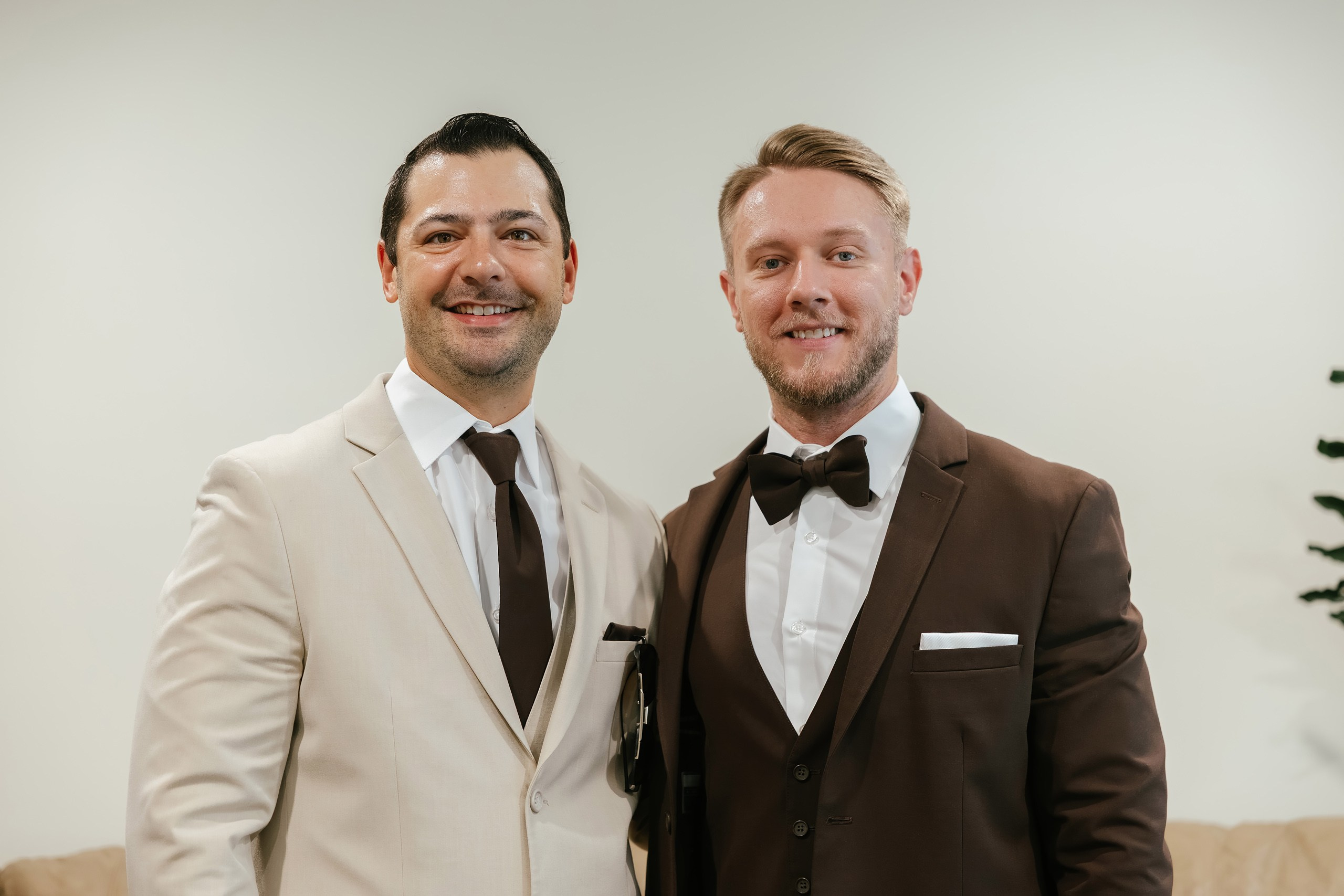 09.19.2026 Wedding. Wedding family event photographer in Chicago Nick Yushevich