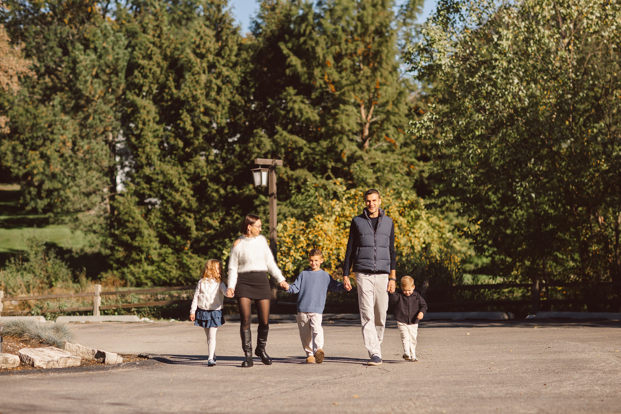 10.18.26 Family Photoshoot. Wedding family event photographer in Chicago Nick Yushevich