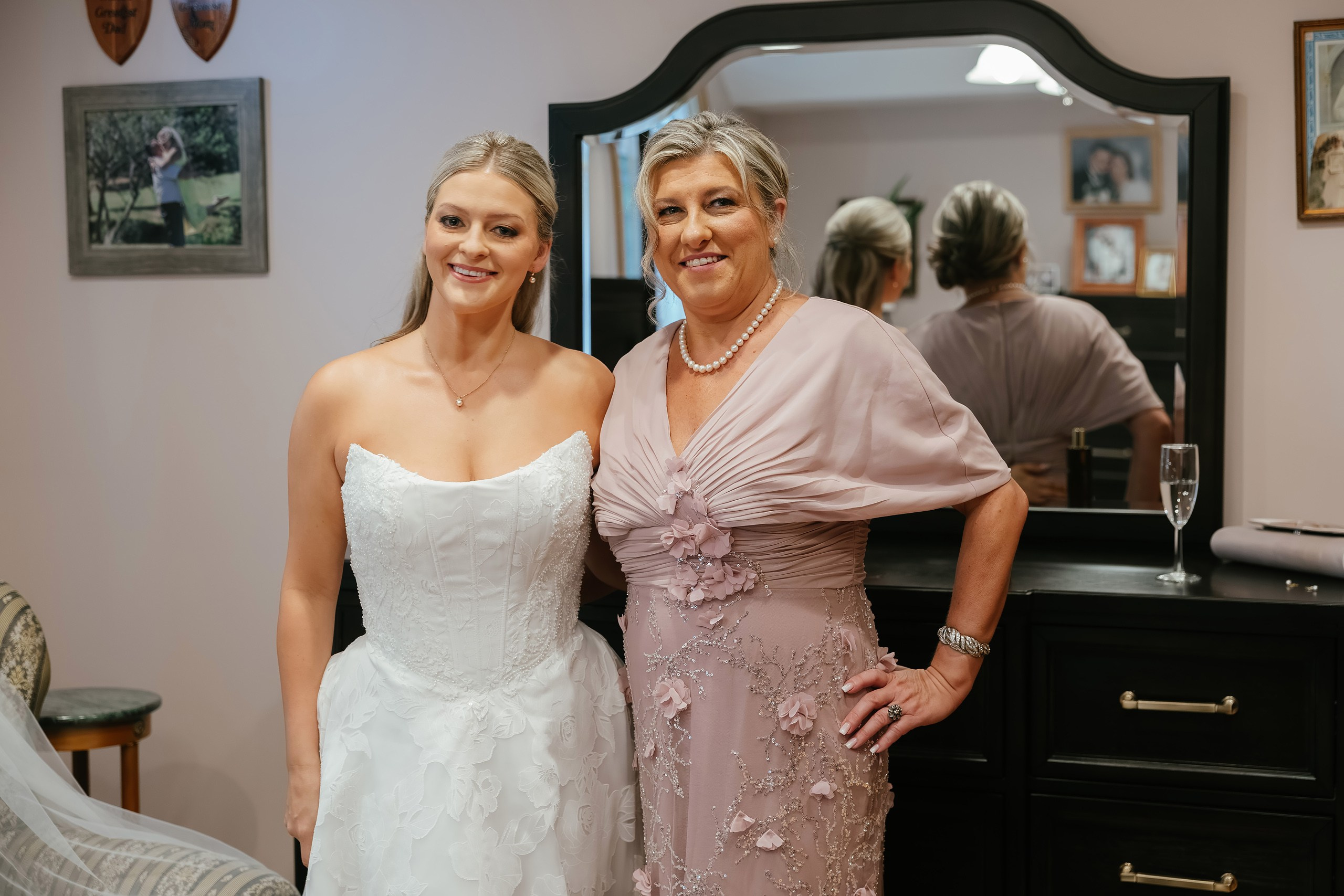 09.19.2026 Wedding. Wedding family event photographer in Chicago Nick Yushevich