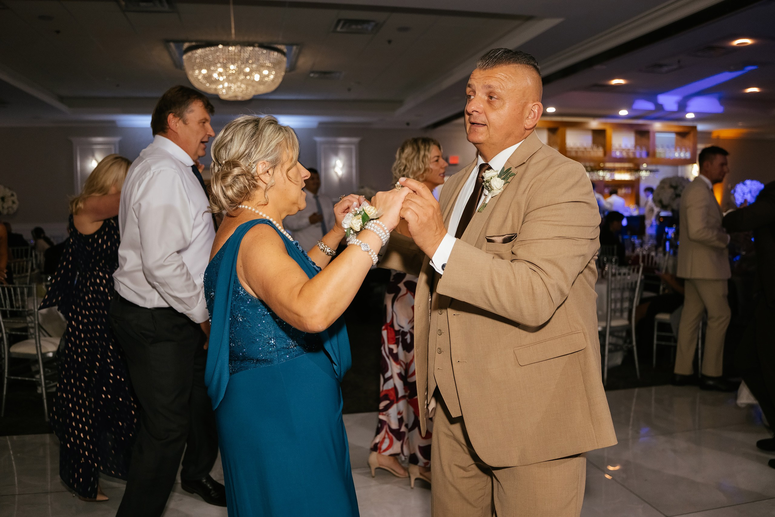 09.19.2026 Wedding. Wedding family event photographer in Chicago Nick Yushevich