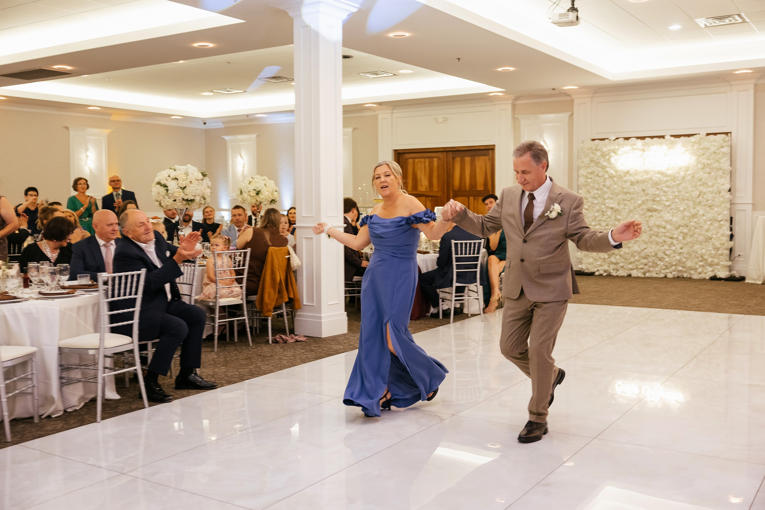 09.19.2026 Wedding. Wedding family event photographer in Chicago Nick Yushevich