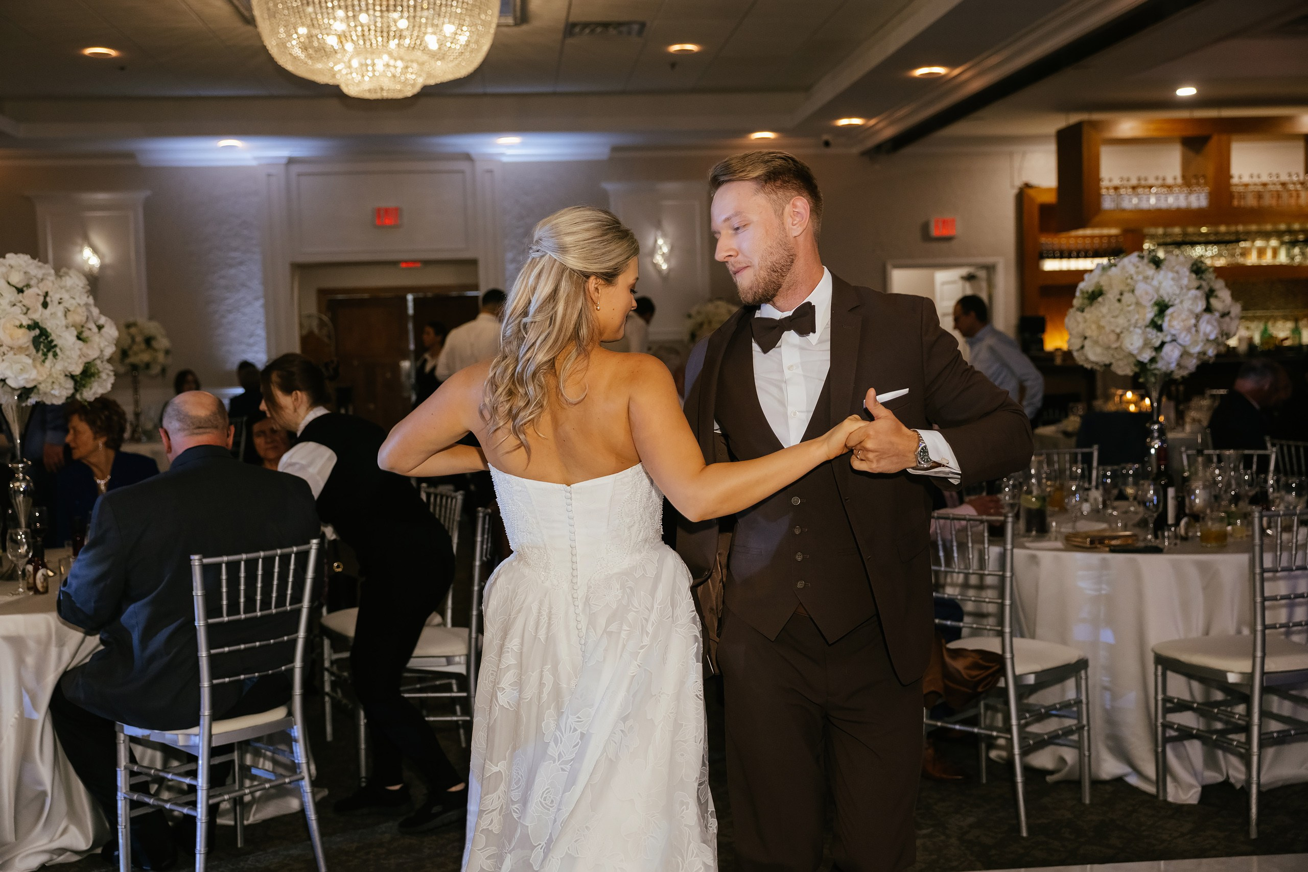 09.19.2026 Wedding. Wedding family event photographer in Chicago Nick Yushevich