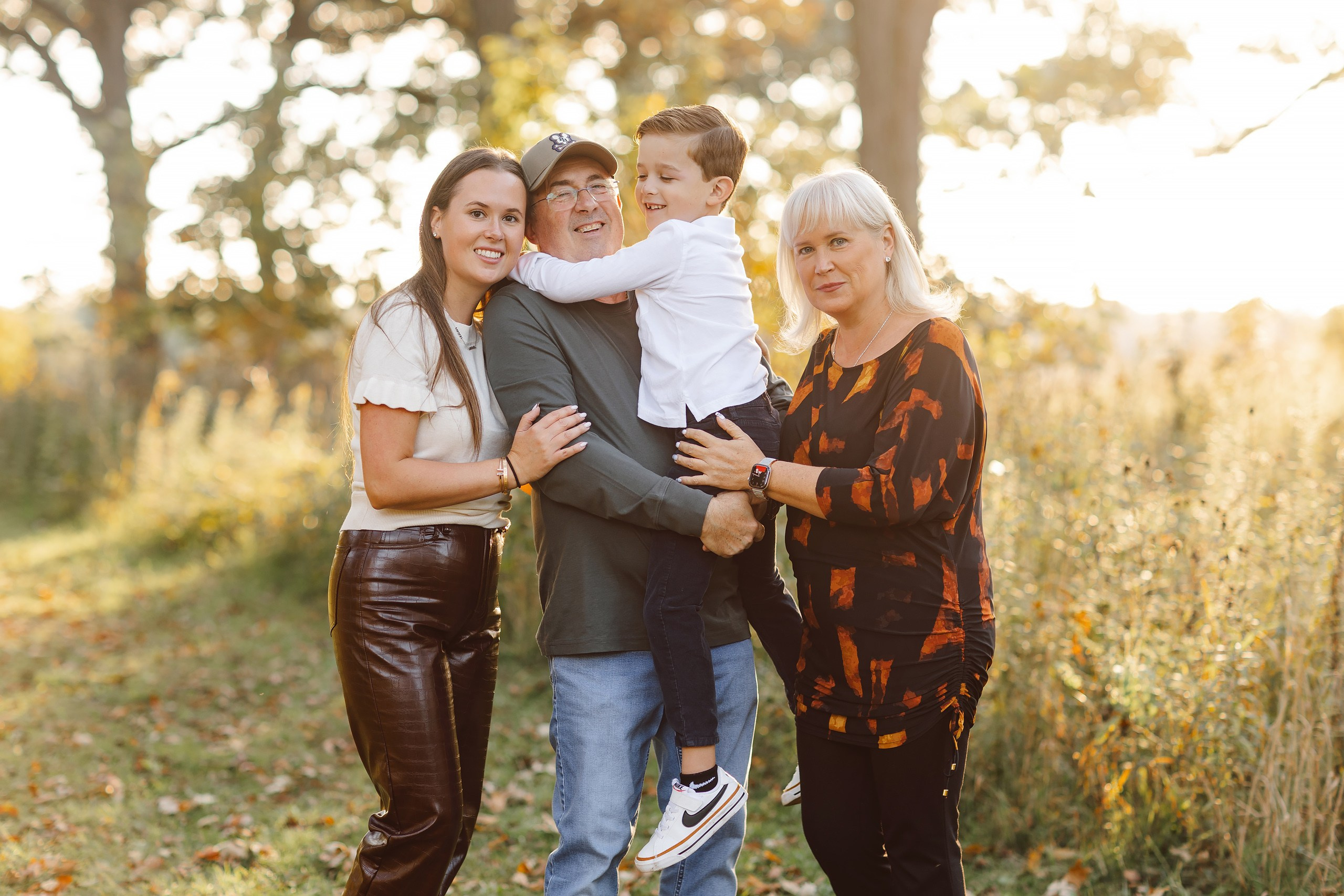 10.11.26 Family Photoshoot. Wedding family event photographer in Chicago Nick Yushevich