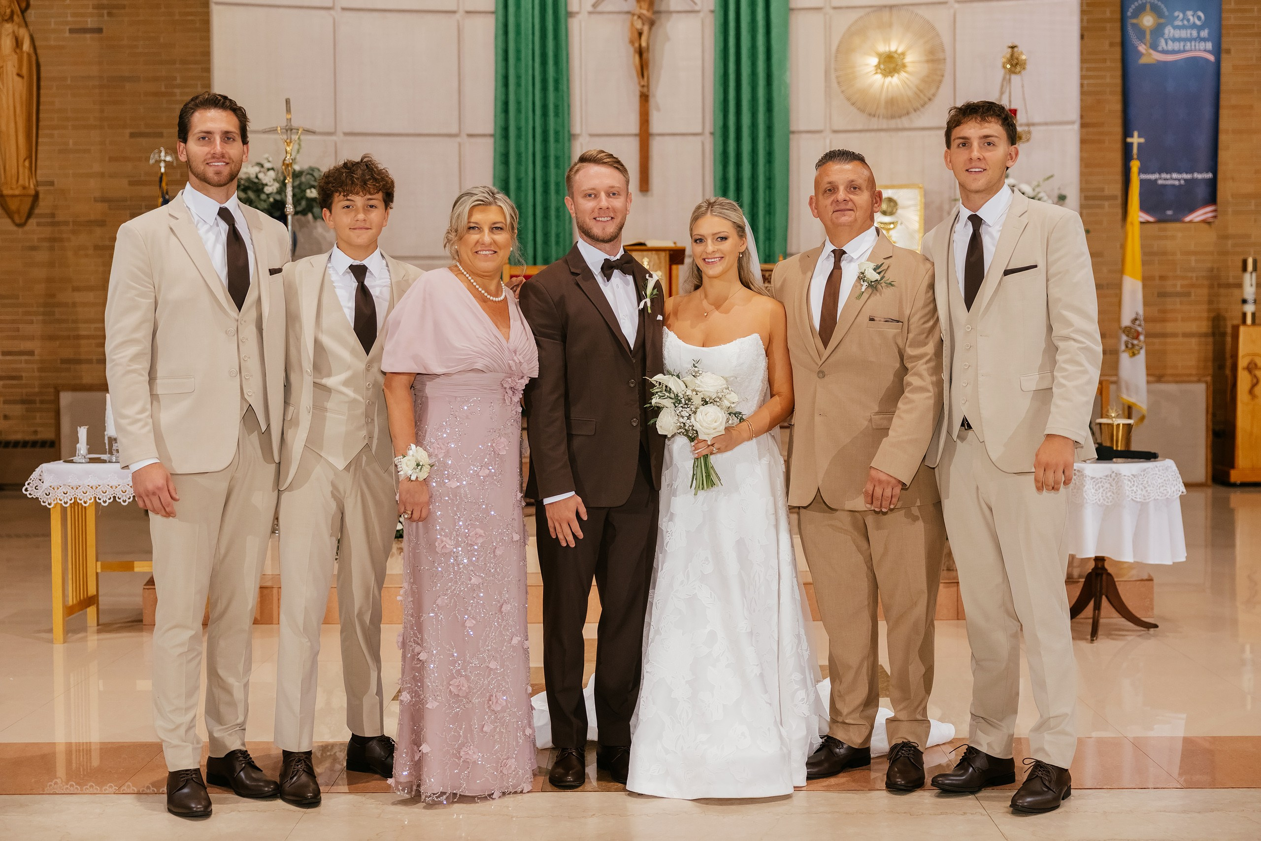 09.19.2026 Wedding. Wedding family event photographer in Chicago Nick Yushevich