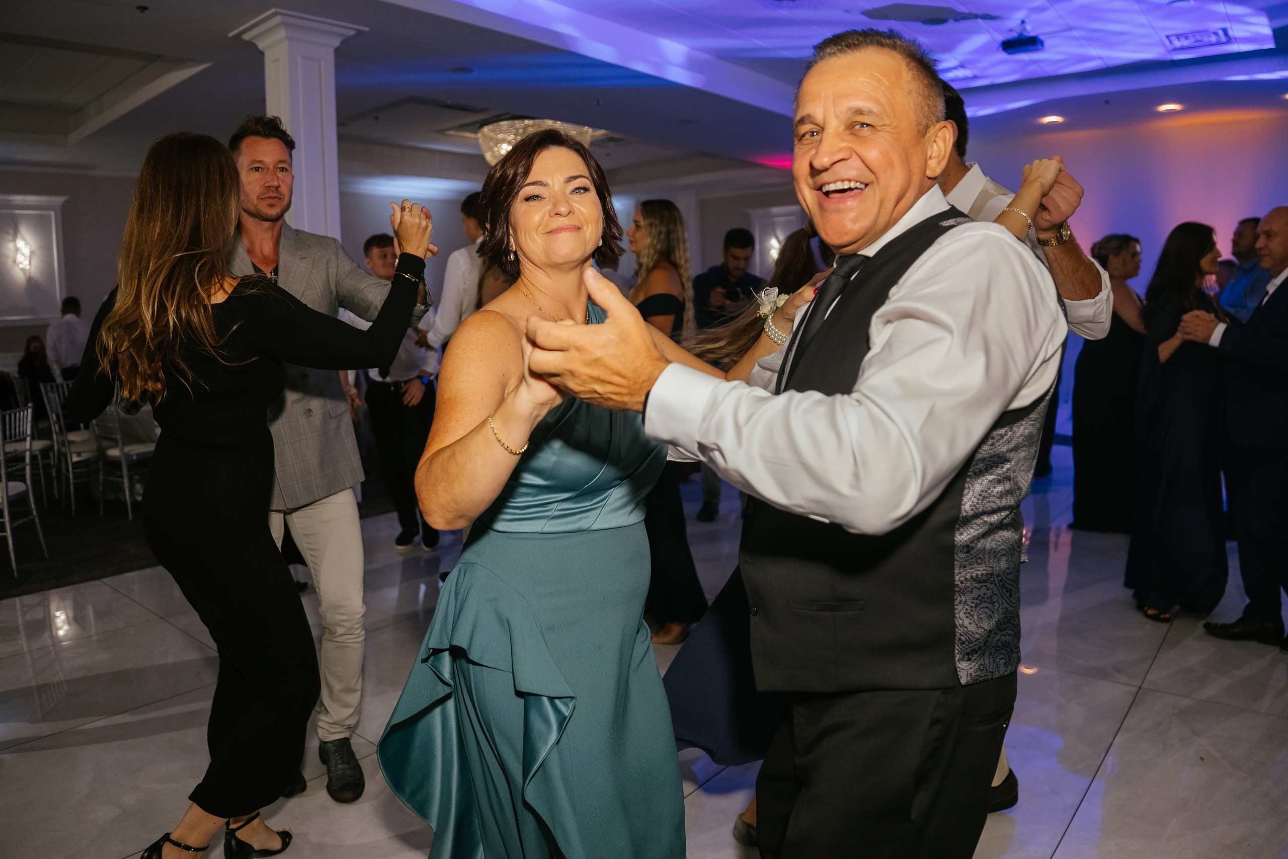 09.19.2026 Wedding. Wedding family event photographer in Chicago Nick Yushevich