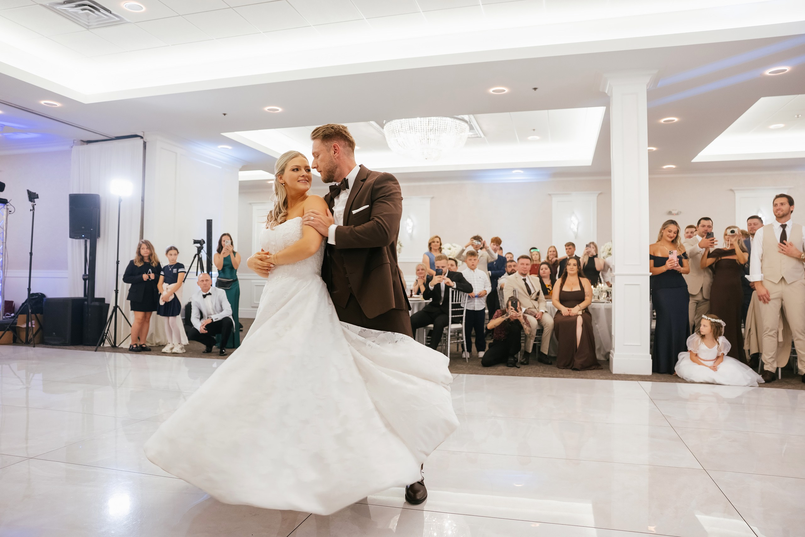 09.19.2026 Wedding. Wedding family event photographer in Chicago Nick Yushevich