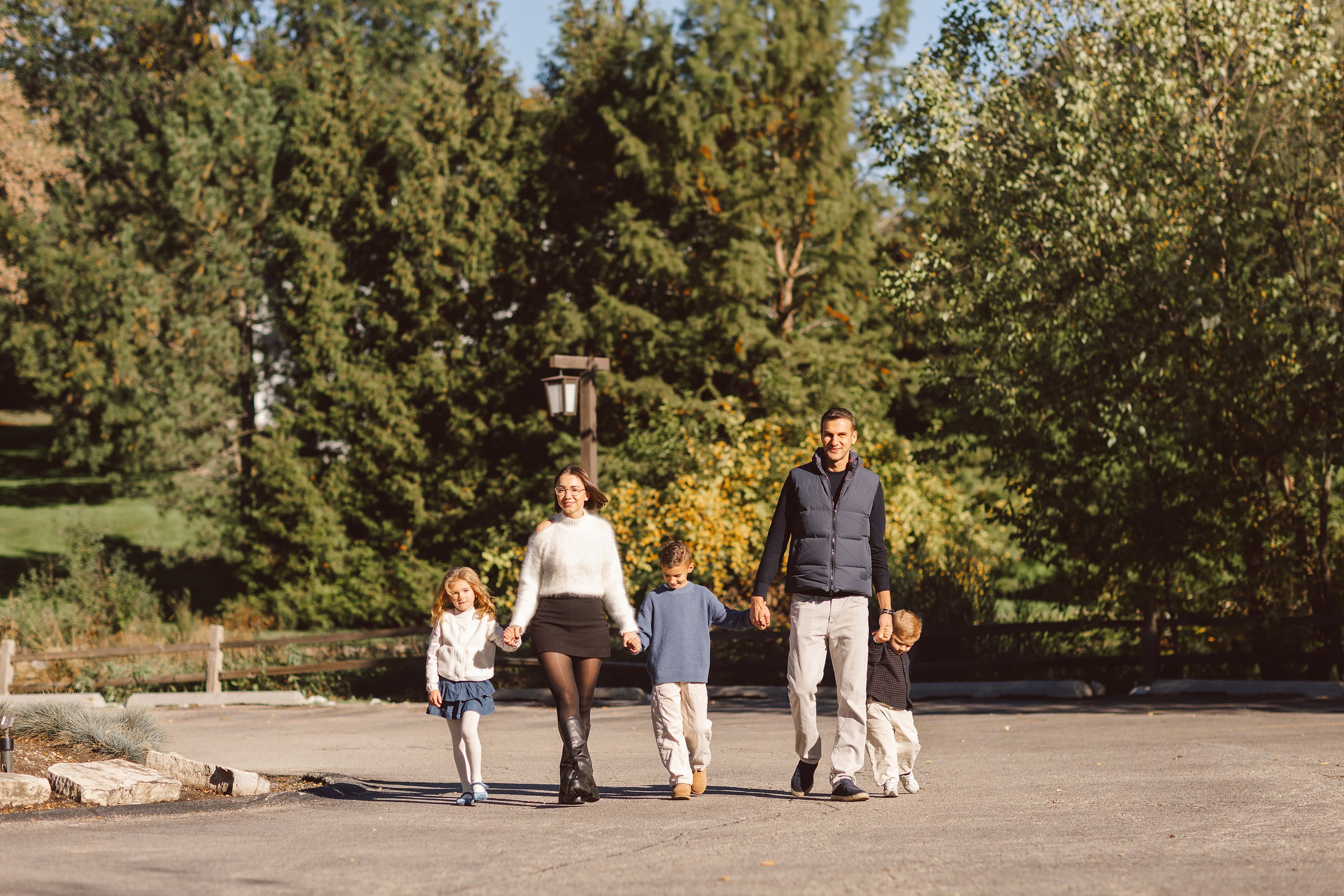 10.18.26 Family Photoshoot. Wedding family event photographer in Chicago Nick Yushevich