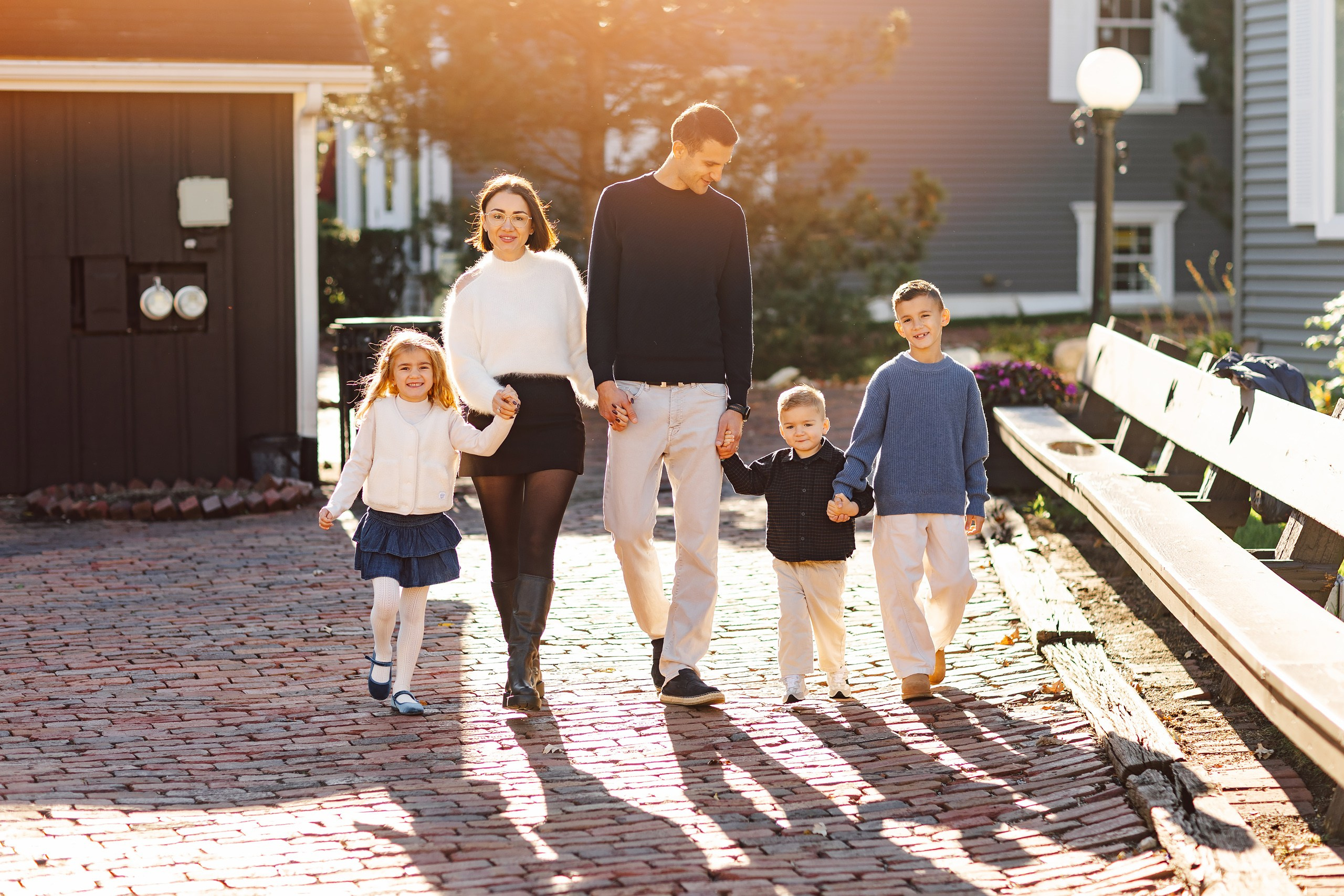 10.18.26 Family Photoshoot. Wedding family event photographer in Chicago Nick Yushevich
