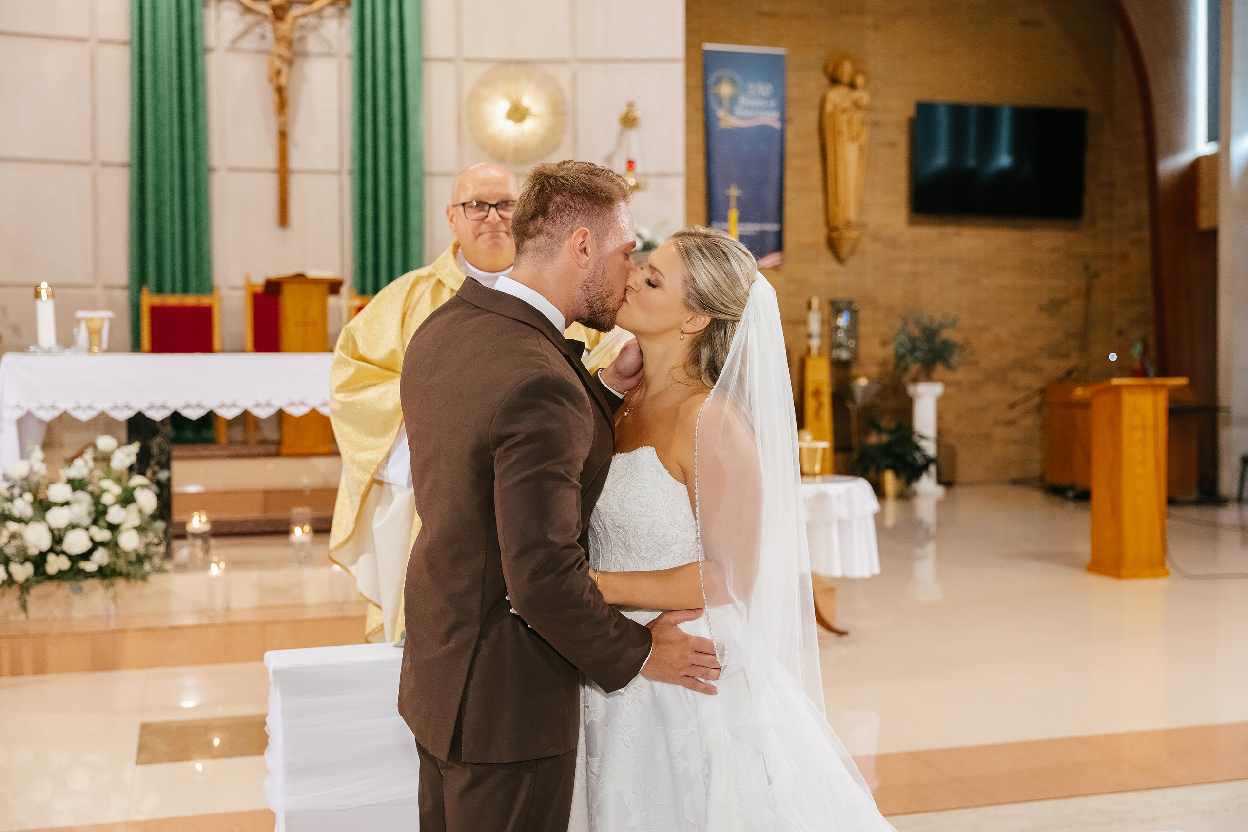 09.19.2026 Wedding. Wedding family event photographer in Chicago Nick Yushevich