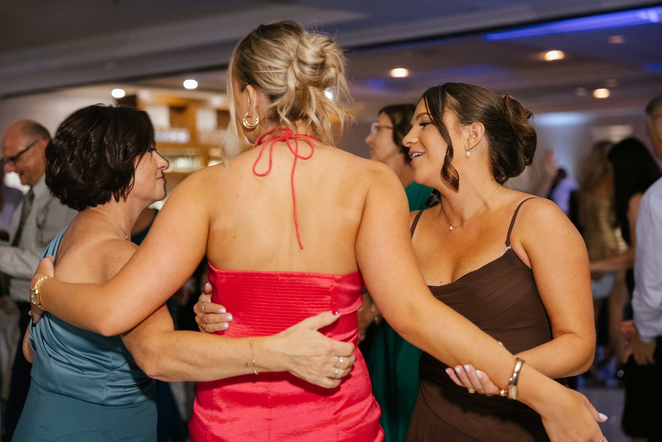 09.19.2026 Wedding. Wedding family event photographer in Chicago Nick Yushevich