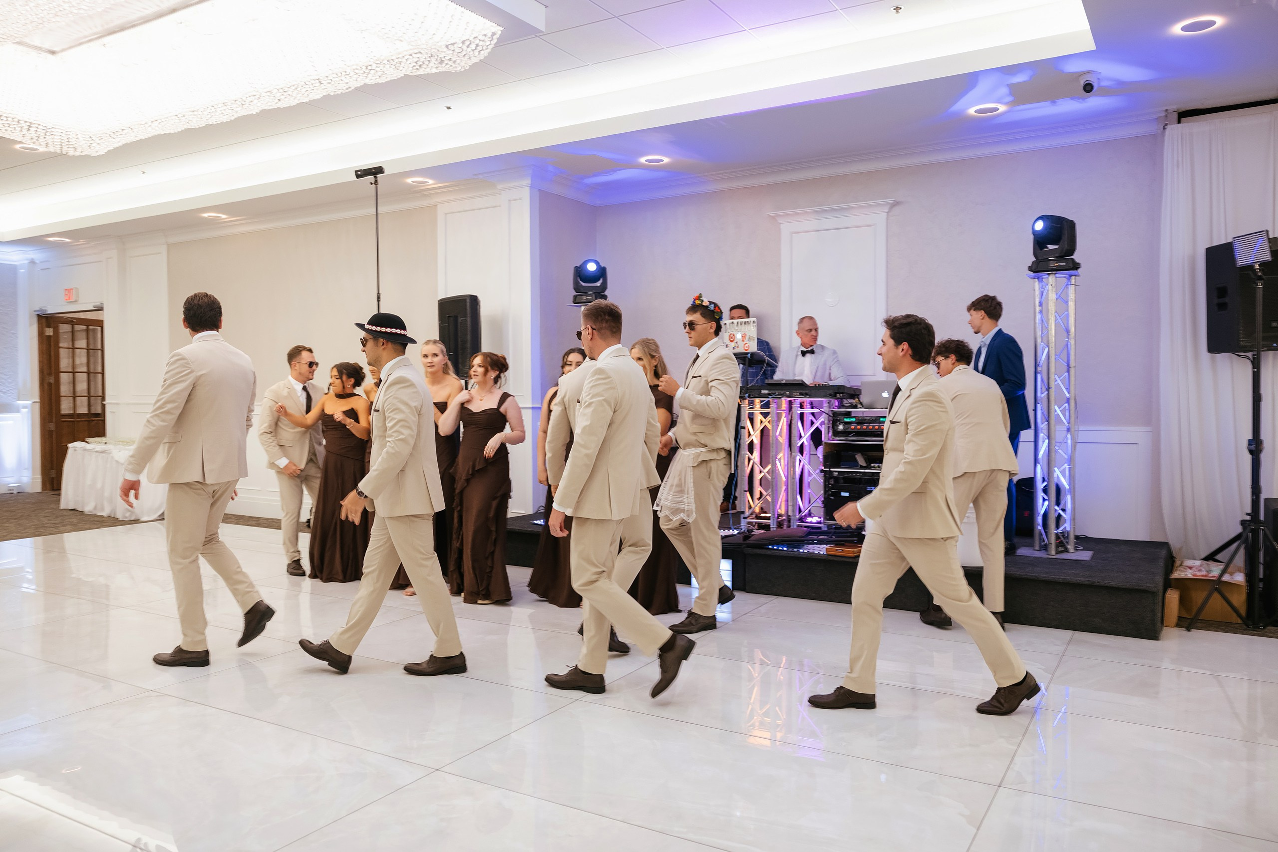09.19.2026 Wedding. Wedding family event photographer in Chicago Nick Yushevich