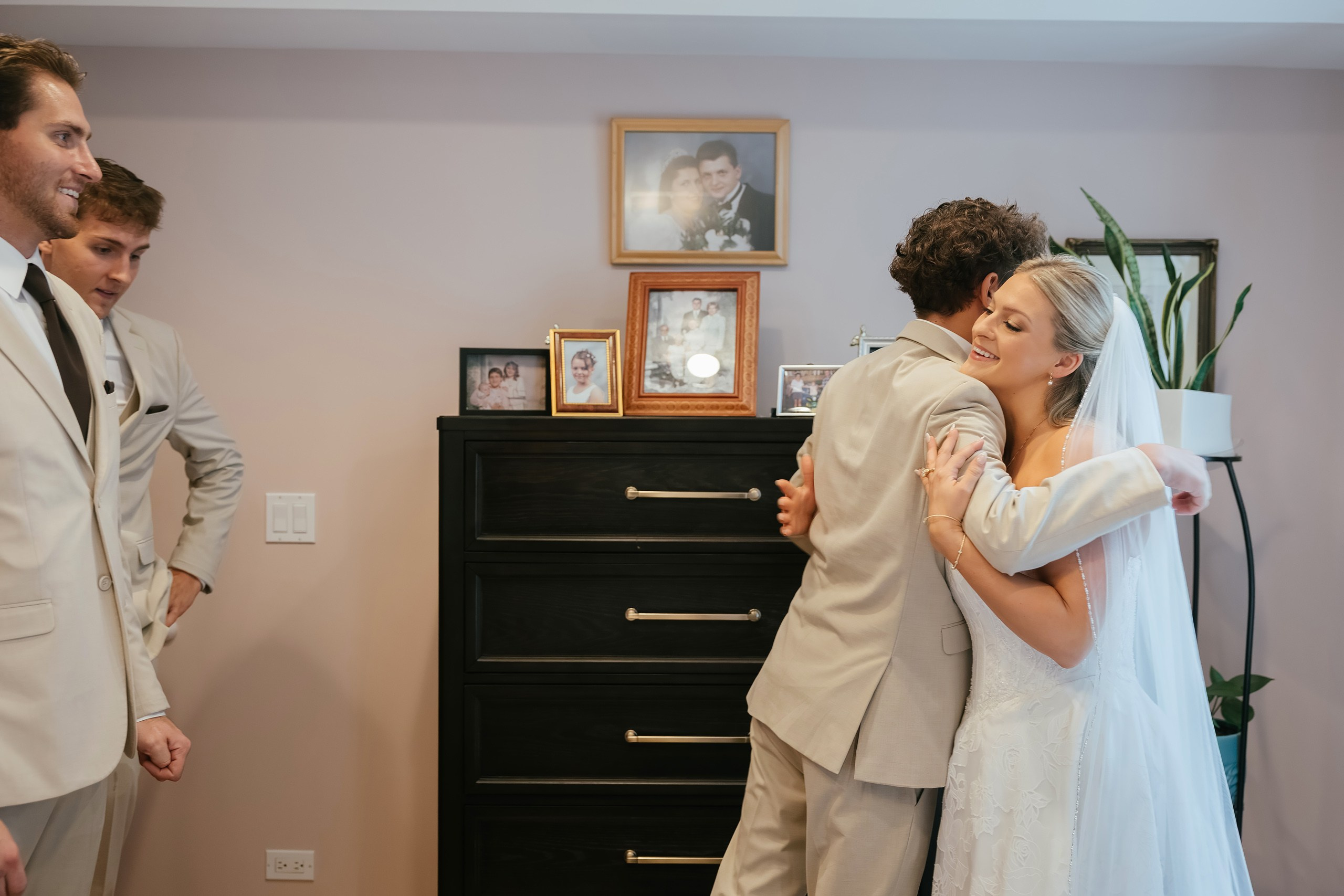 09.19.2026 Wedding. Wedding family event photographer in Chicago Nick Yushevich
